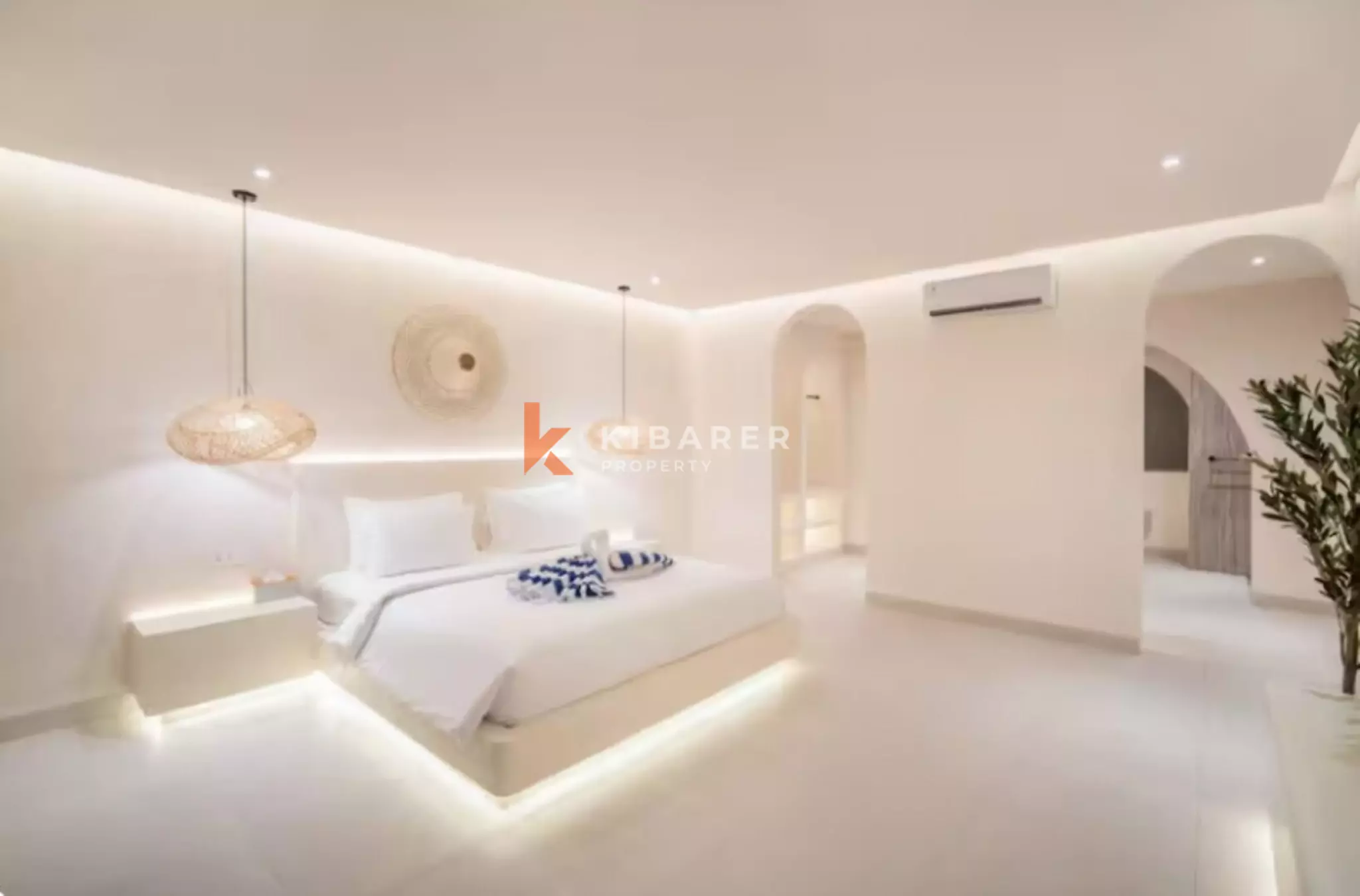 Intimate Spanish Inspired - Two Bedroom Villa for Relaxed in Canggu