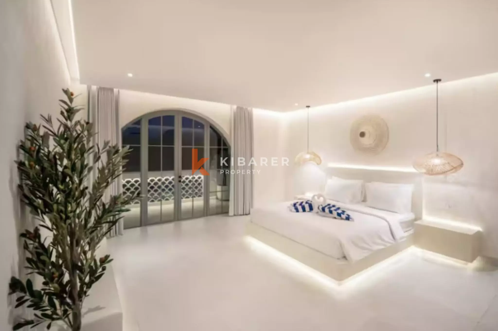Intimate Spanish Inspired - Two Bedroom Villa for Relaxed in Canggu