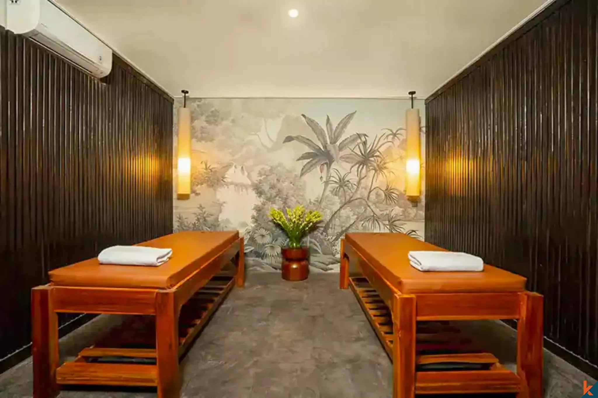 Rare Eight-Bedroom Retreat Estate with Jungle Sunset Views for Lease in Ubud