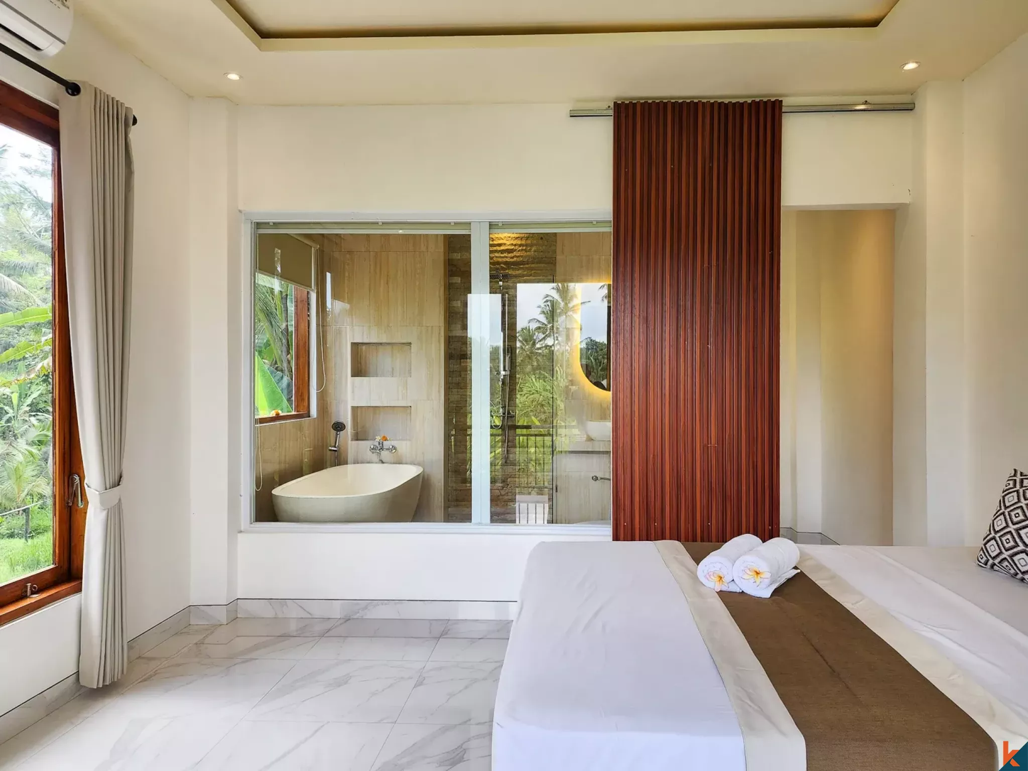 Properti Freehold Tiga Kamar Tidur Baru yang Menawan dengan Sentuhan Gaya Bali Dijual di Ubud - Pejeng
