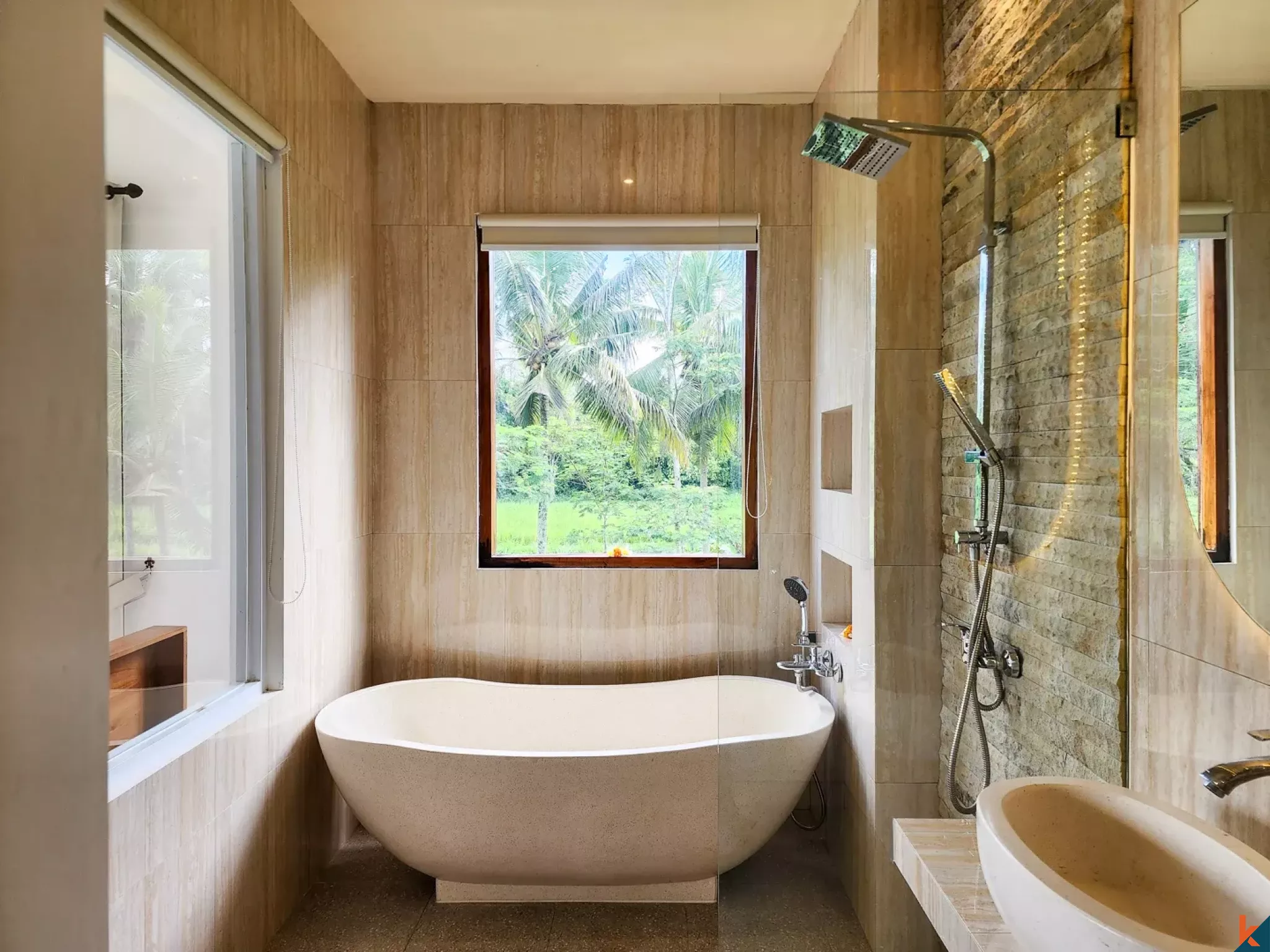 Properti Freehold Tiga Kamar Tidur Baru yang Menawan dengan Sentuhan Gaya Bali Dijual di Ubud - Pejeng