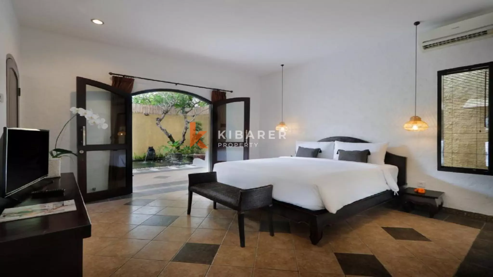 Sanctuary Tropical Two-Bedrooms open living villa in Seminyak