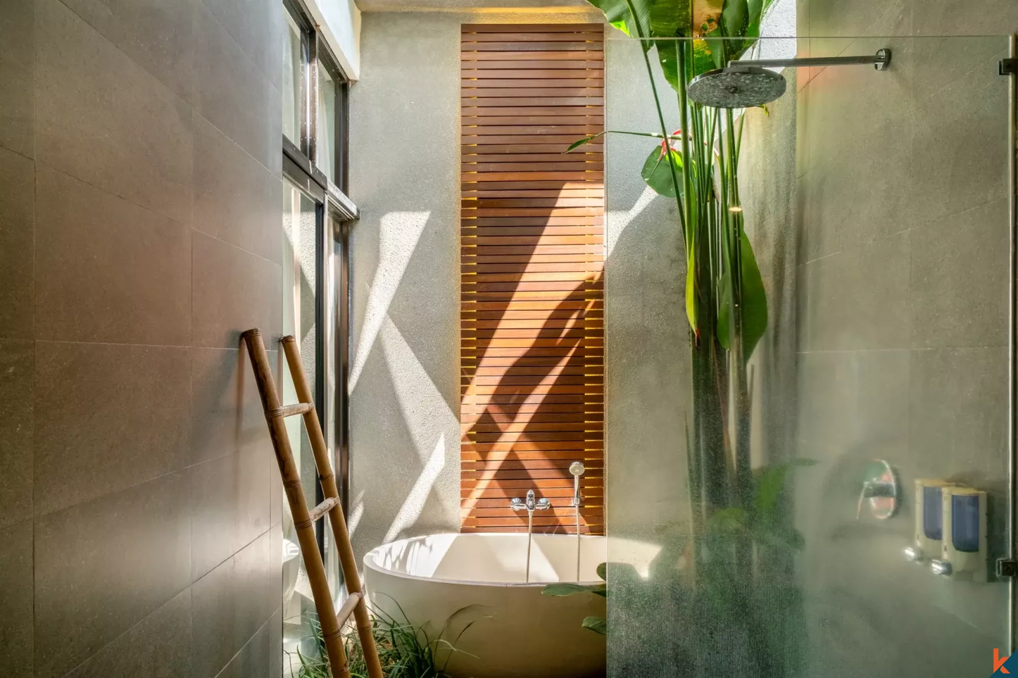 Modern Two Bedroom Tropical Villa for Sale in Ubud - Lodtunduh