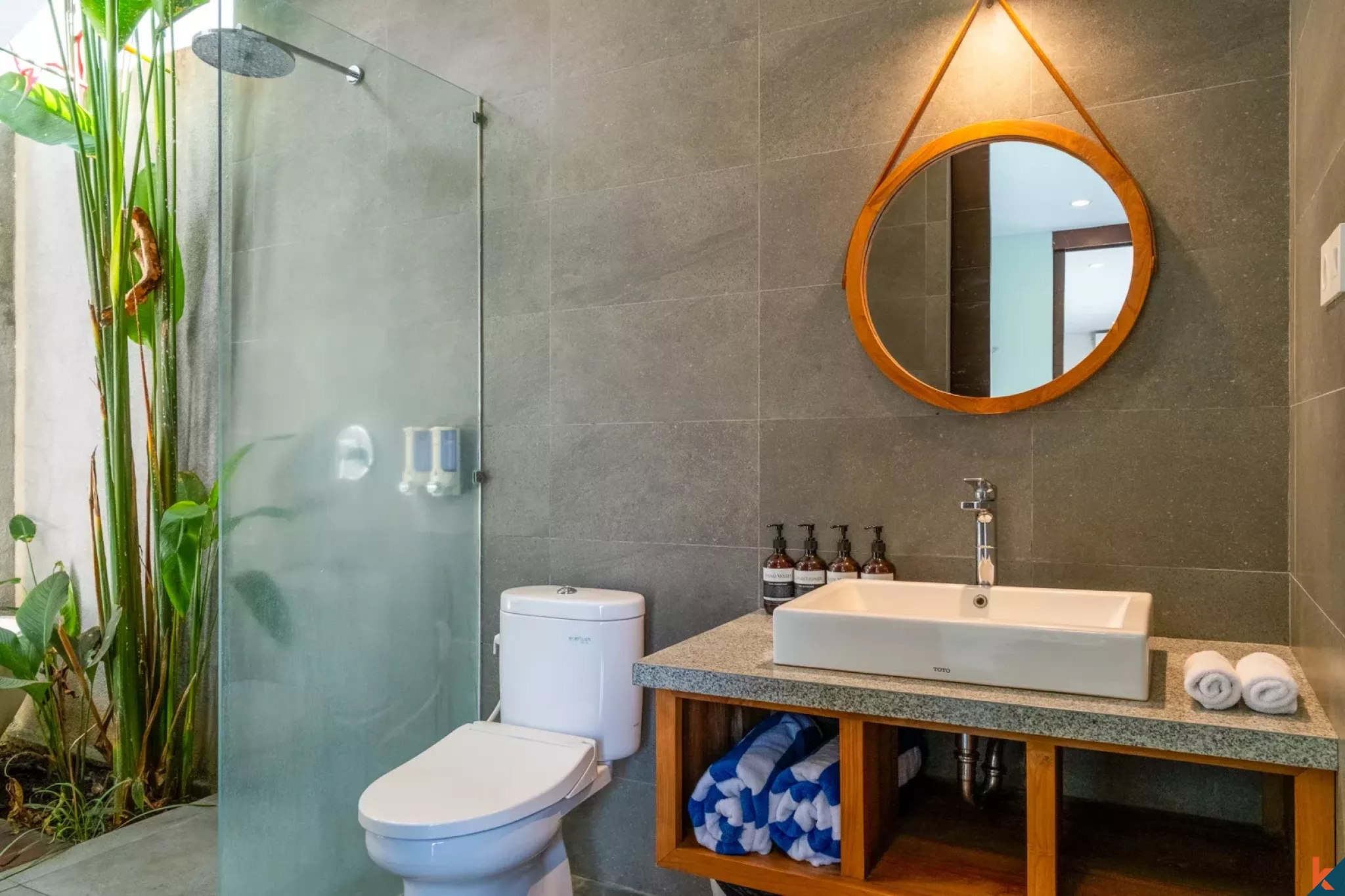 Modern Two Bedroom Tropical Villa for Sale in Ubud - Lodtunduh