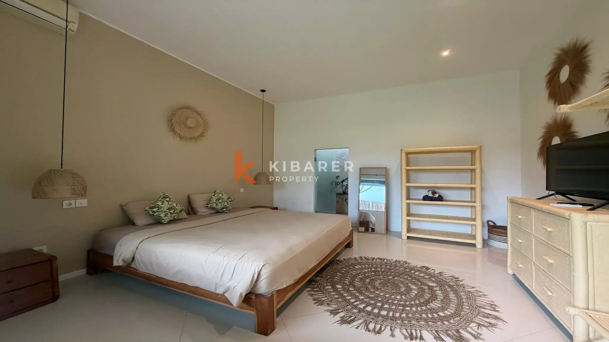 Villa de deux chambres avec fenêtre sur les rizières, plus chambre de service et salon ouvert, située dans le quartier d'Umalas