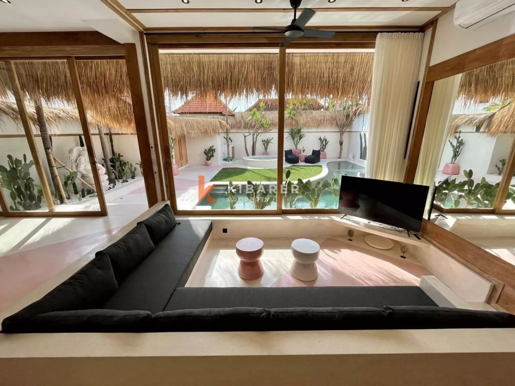 Villa bohème chic de 3 chambres avec piscine privée et jacuzzi à Berawa