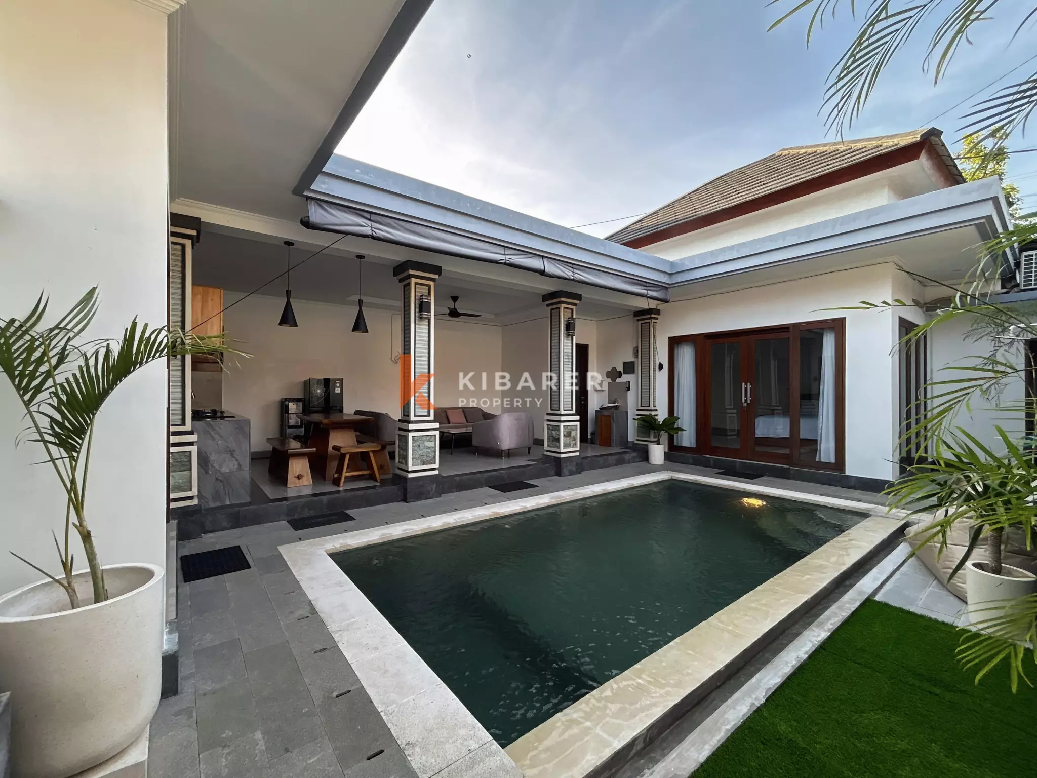Villa élégante de deux chambres avec piscine privée à Padonan, un havre de paix près de Canggu