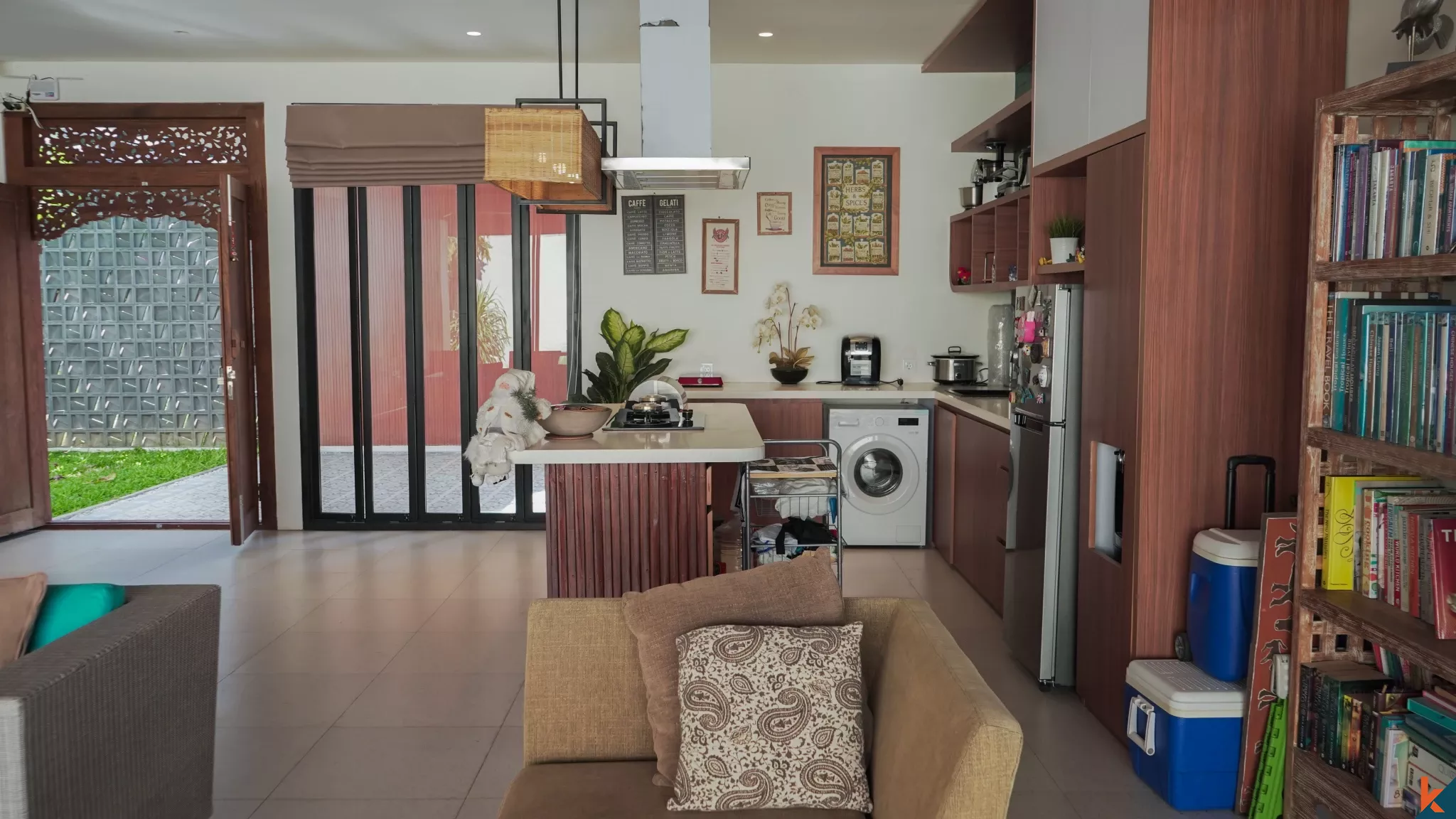 Tropical 2-Bedroom Private Pool Villa in the Heart of Seminyak