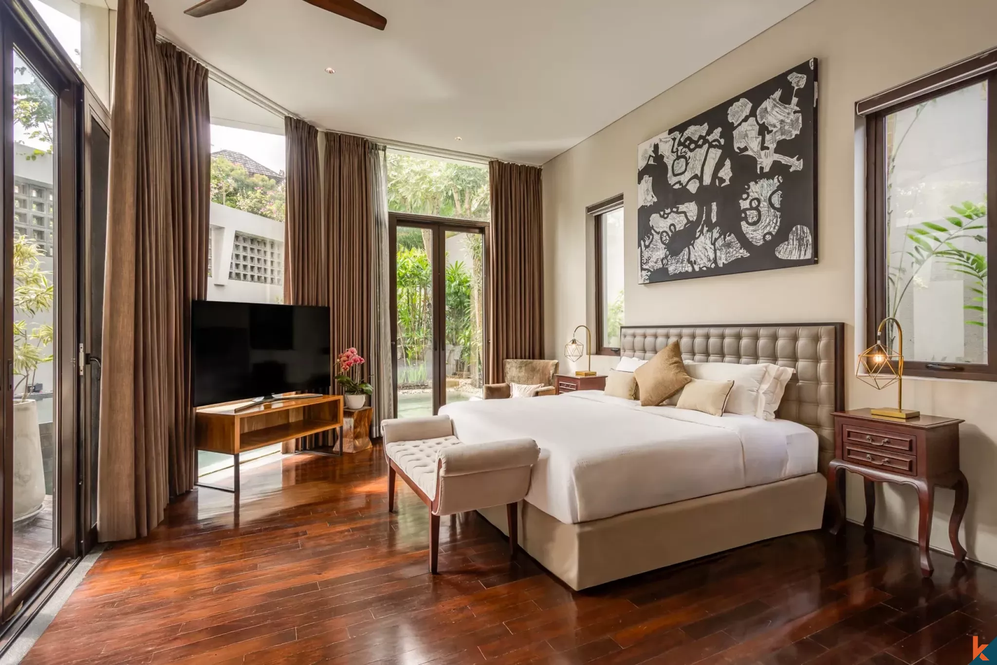 Luxurious Three Bedrooms Villa with Ocean Views for Sale in Pecatu