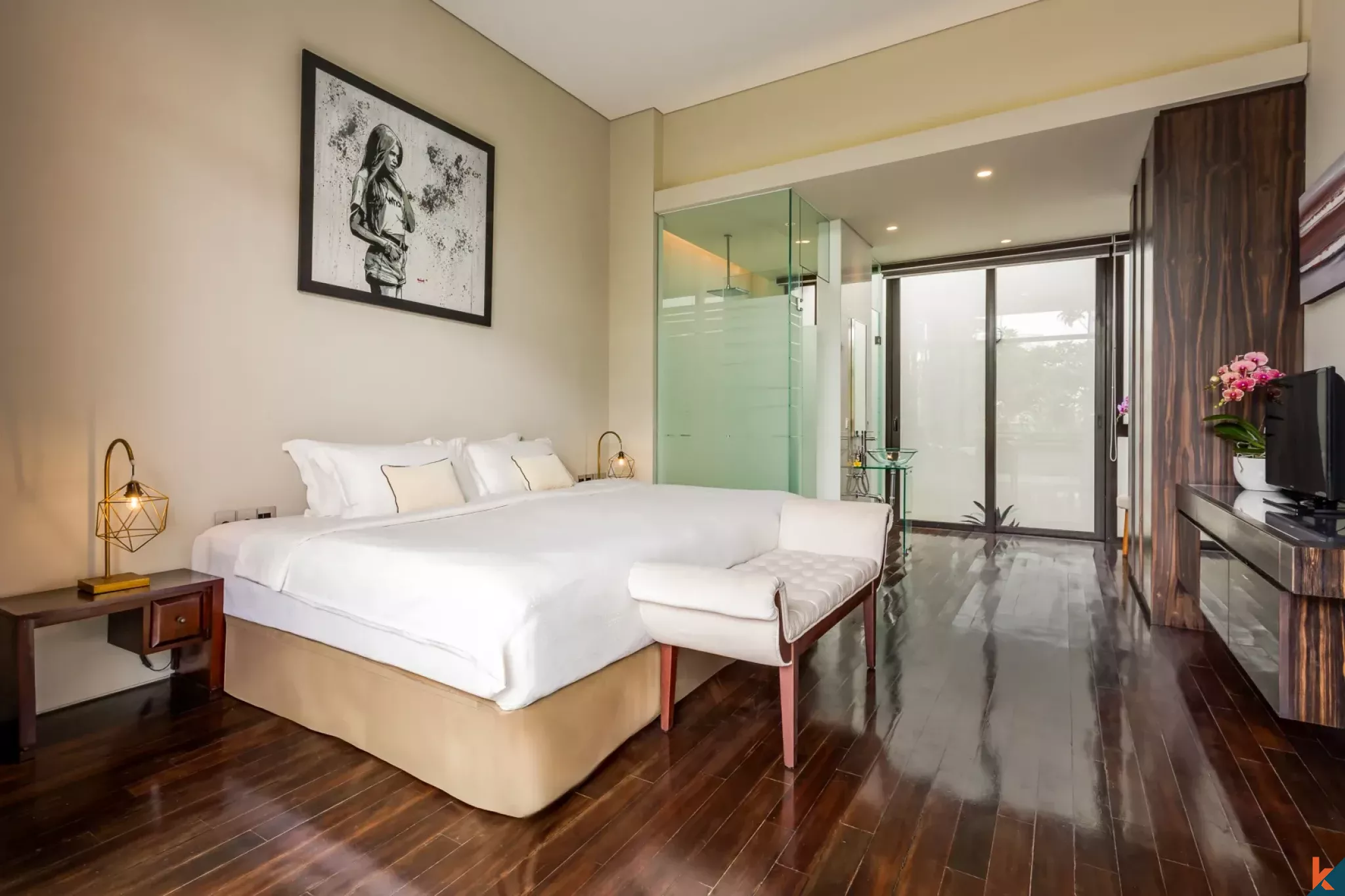 Luxurious Three Bedrooms Villa with Ocean Views for Sale in Pecatu