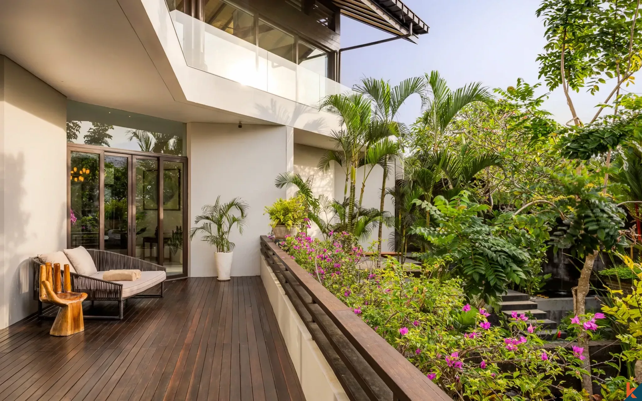 Luxurious Three Bedrooms Villa with Ocean Views for Sale in Pecatu