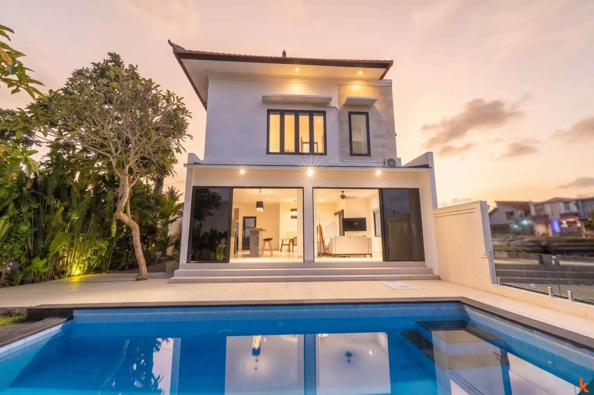 Brand New Three Bedroom Leasehold Property with Beautiful Rice Field Views in Tumbak Bayuh