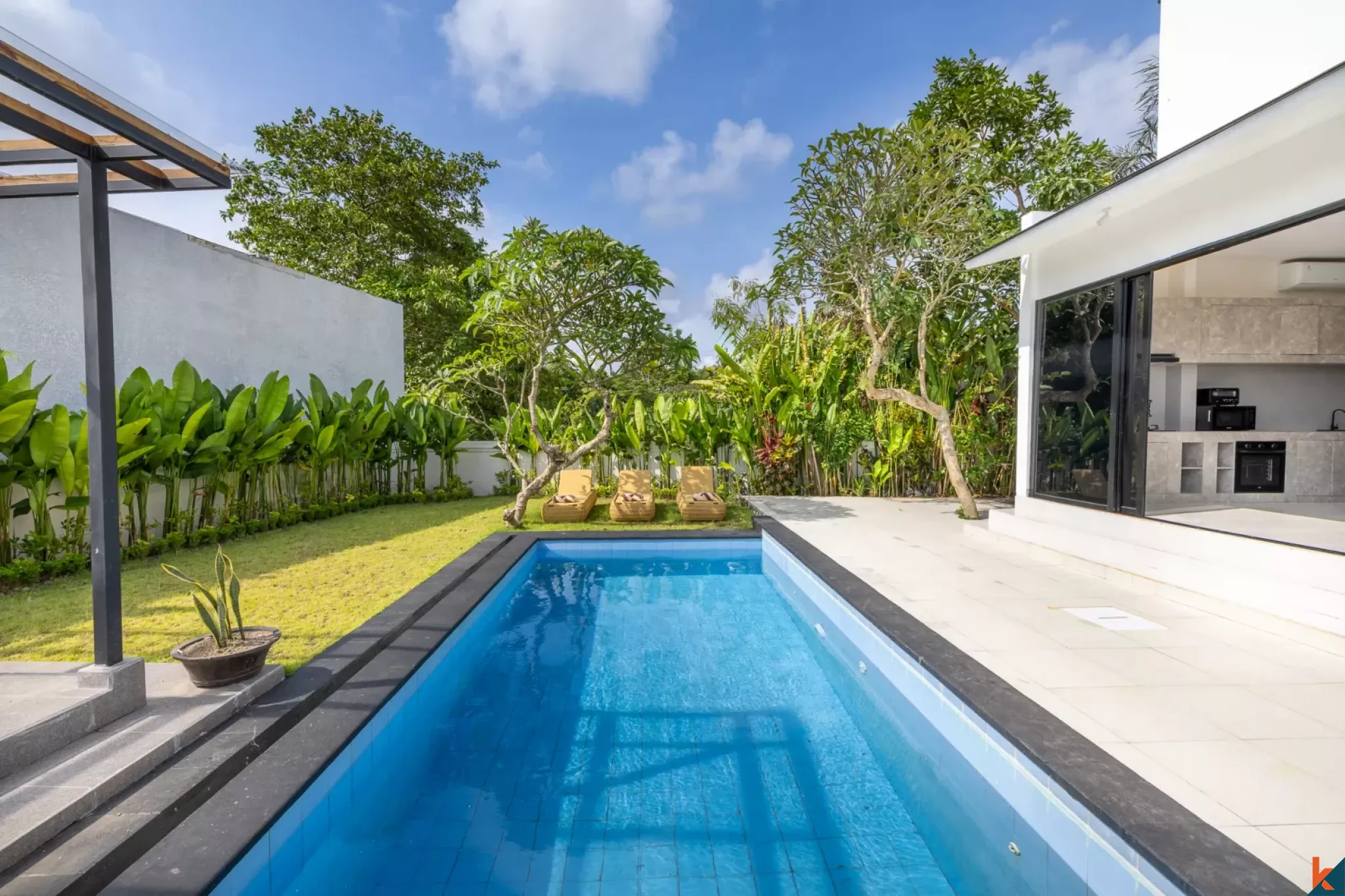 Brand New Three Bedroom Leasehold Property with Beautiful Rice Field Views in Tumbak Bayuh