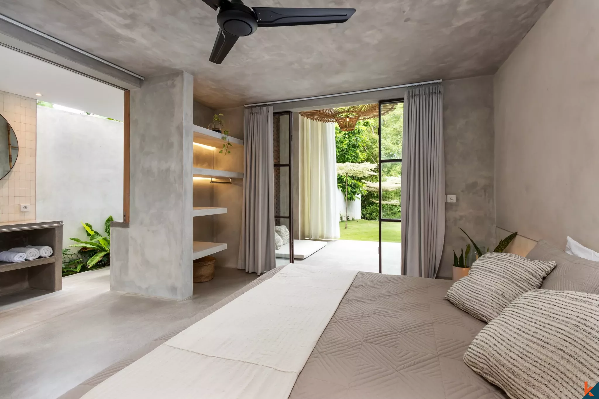 Serene Luxe Retreat Villa design de 4 chambres à Pererenan