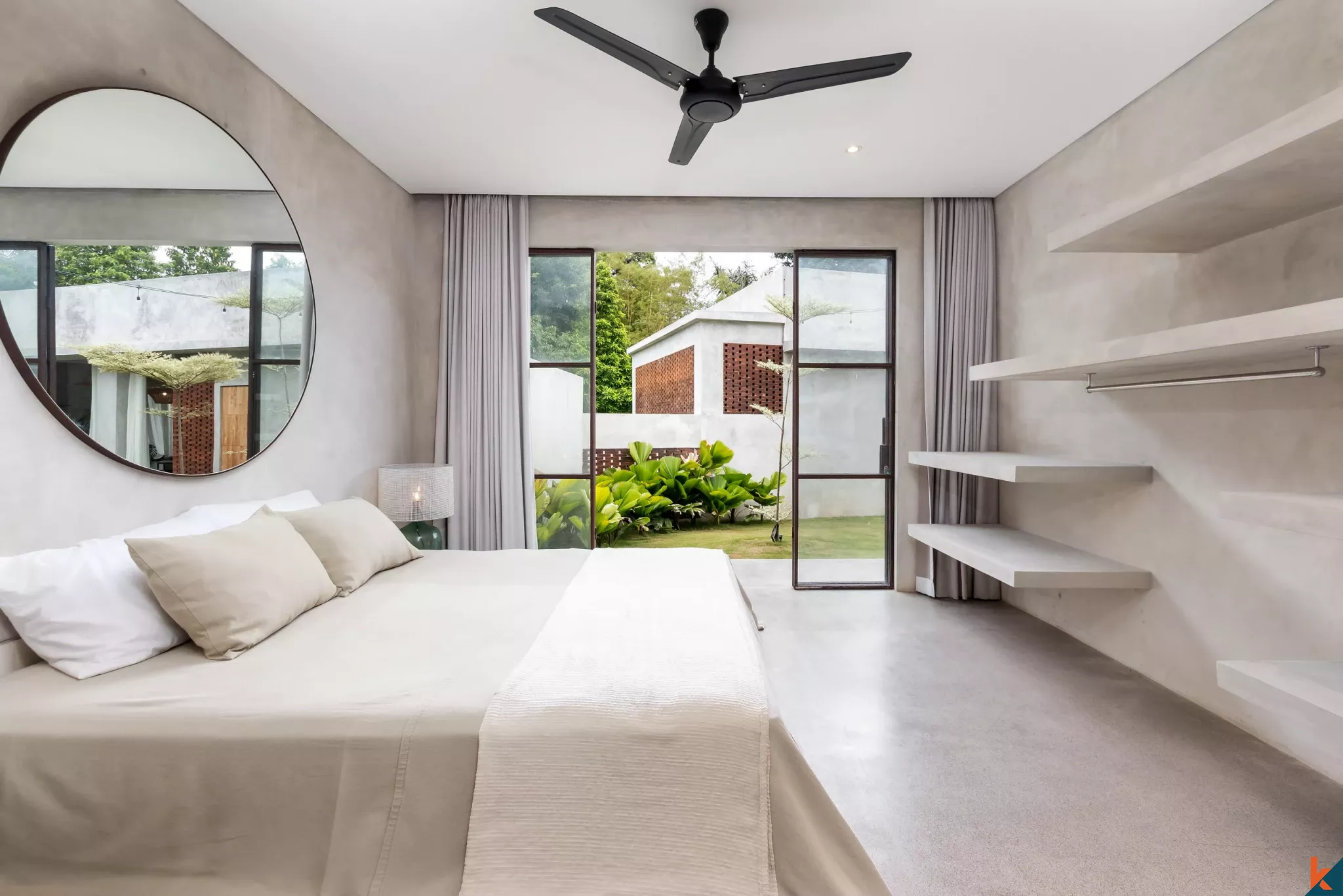Serene Luxe Retreat Villa design de 4 chambres à Pererenan