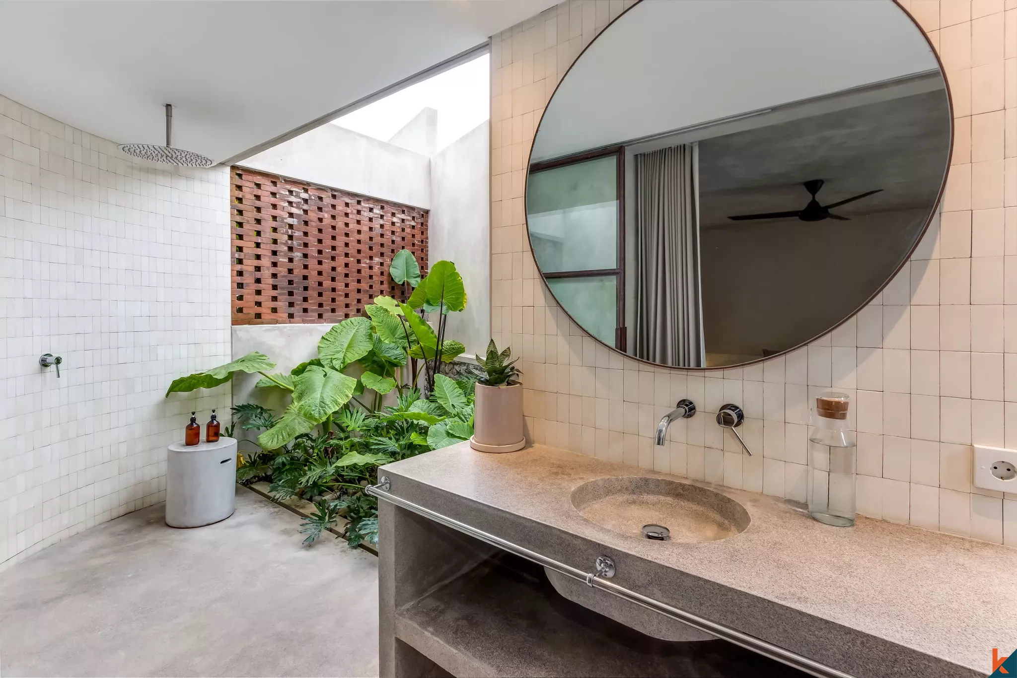 Serene Luxe Retreat Villa design de 4 chambres à Pererenan