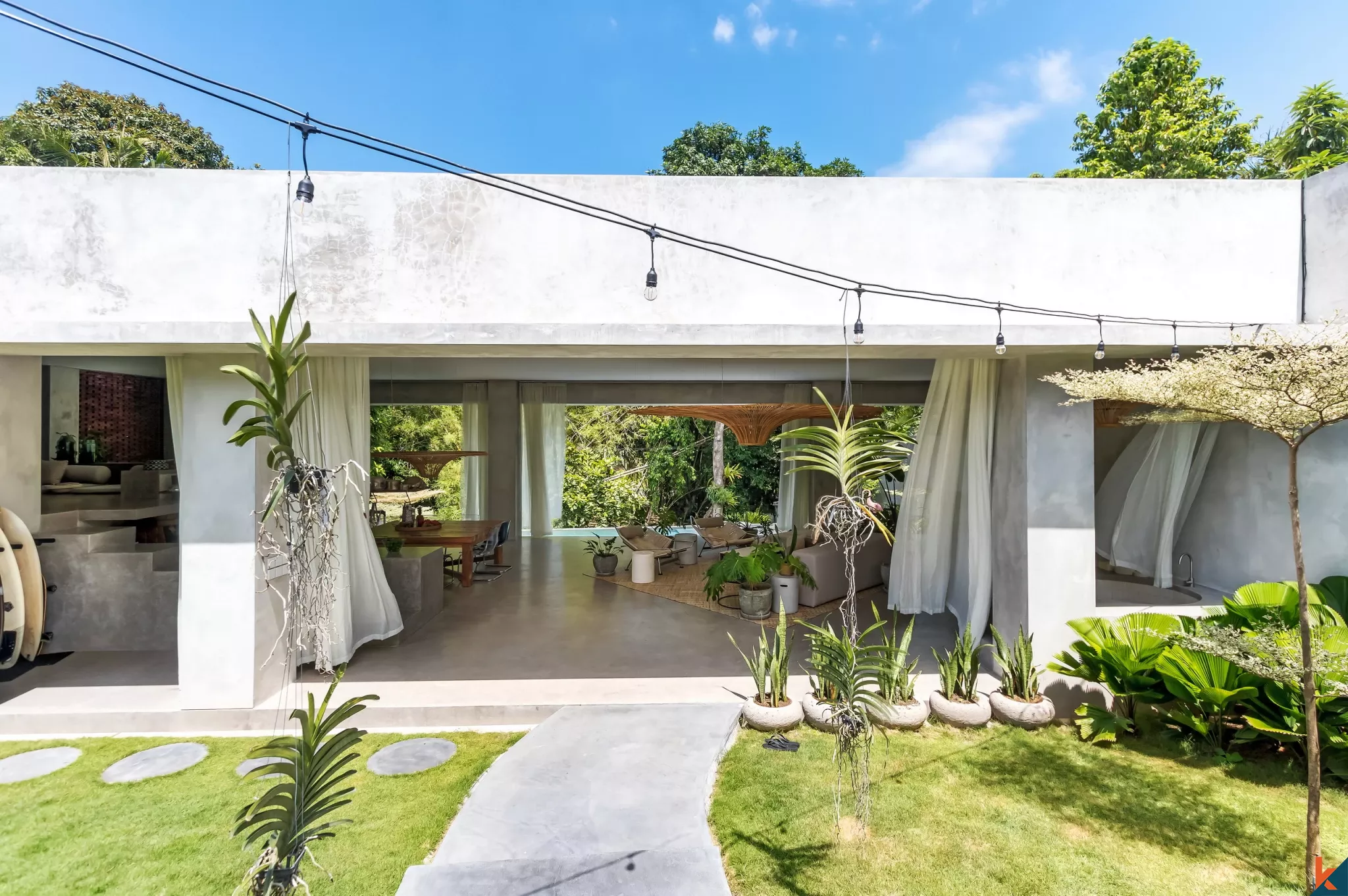 Serene Luxe Retreat Villa design de 4 chambres à Pererenan