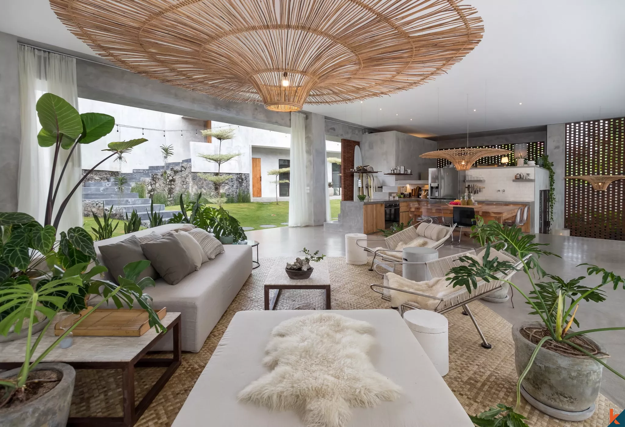 Serene Luxe Retreat Villa design de 4 chambres à Pererenan