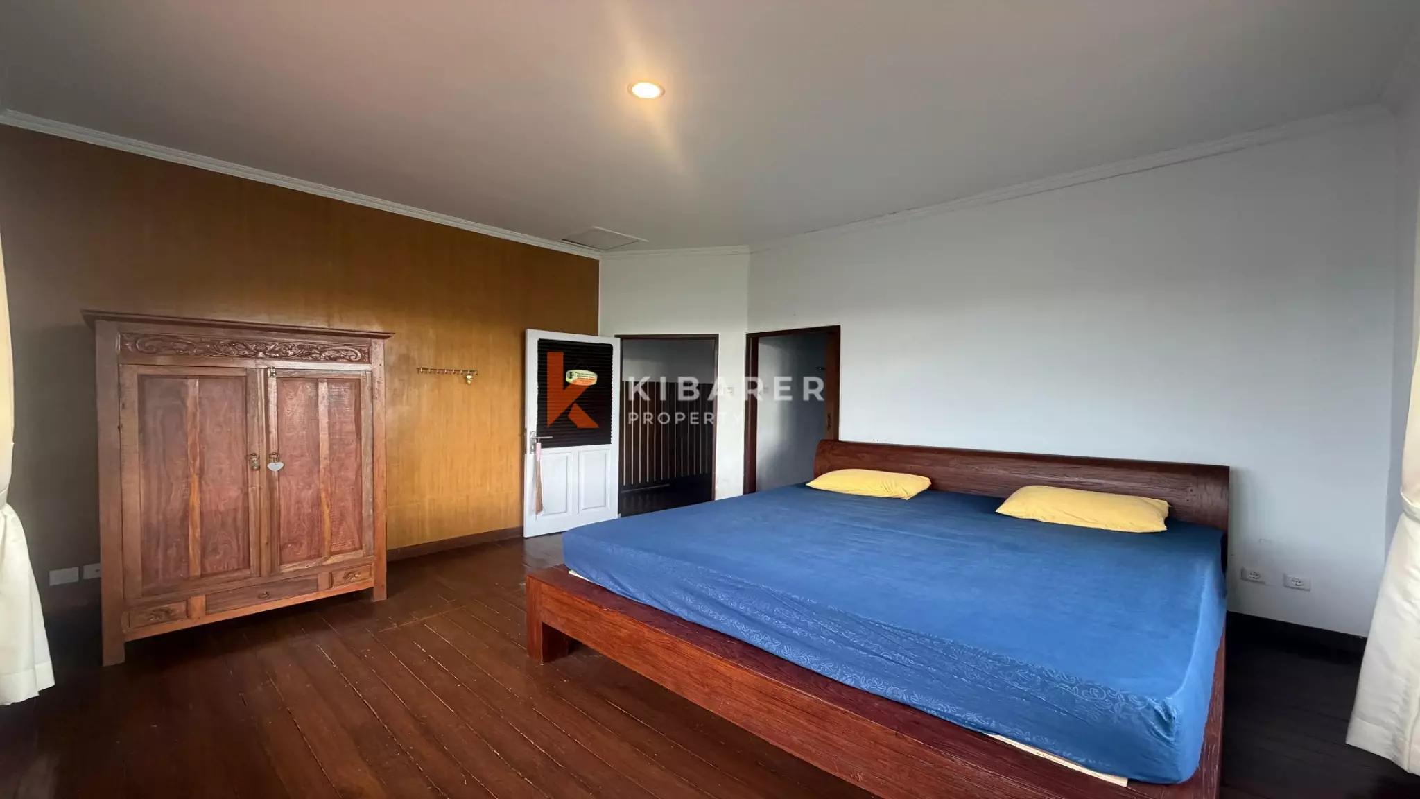 Villa confortable de trois chambres et bureau avec grand jardin à Umalas