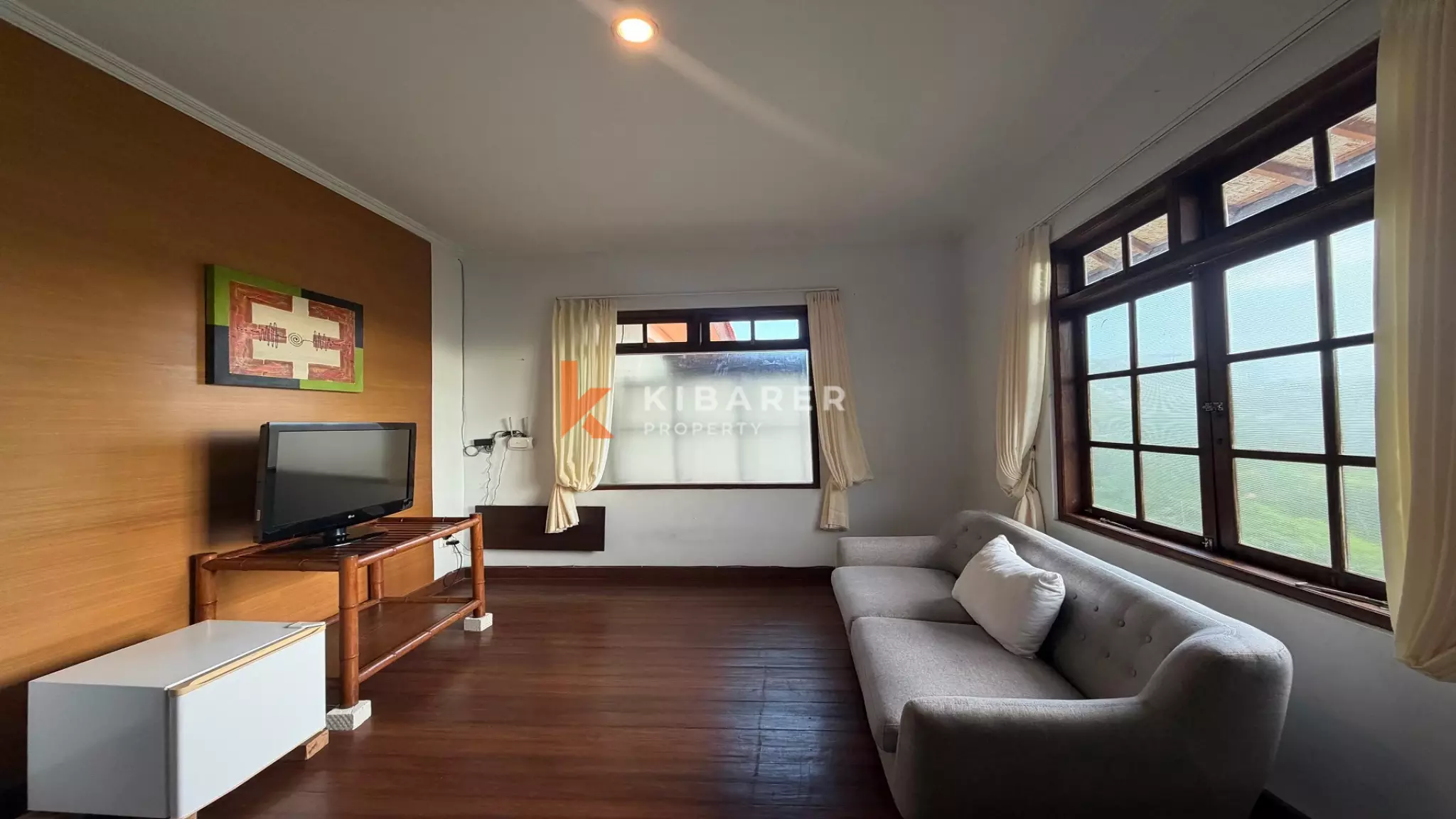 Villa confortable de trois chambres et bureau avec grand jardin à Umalas