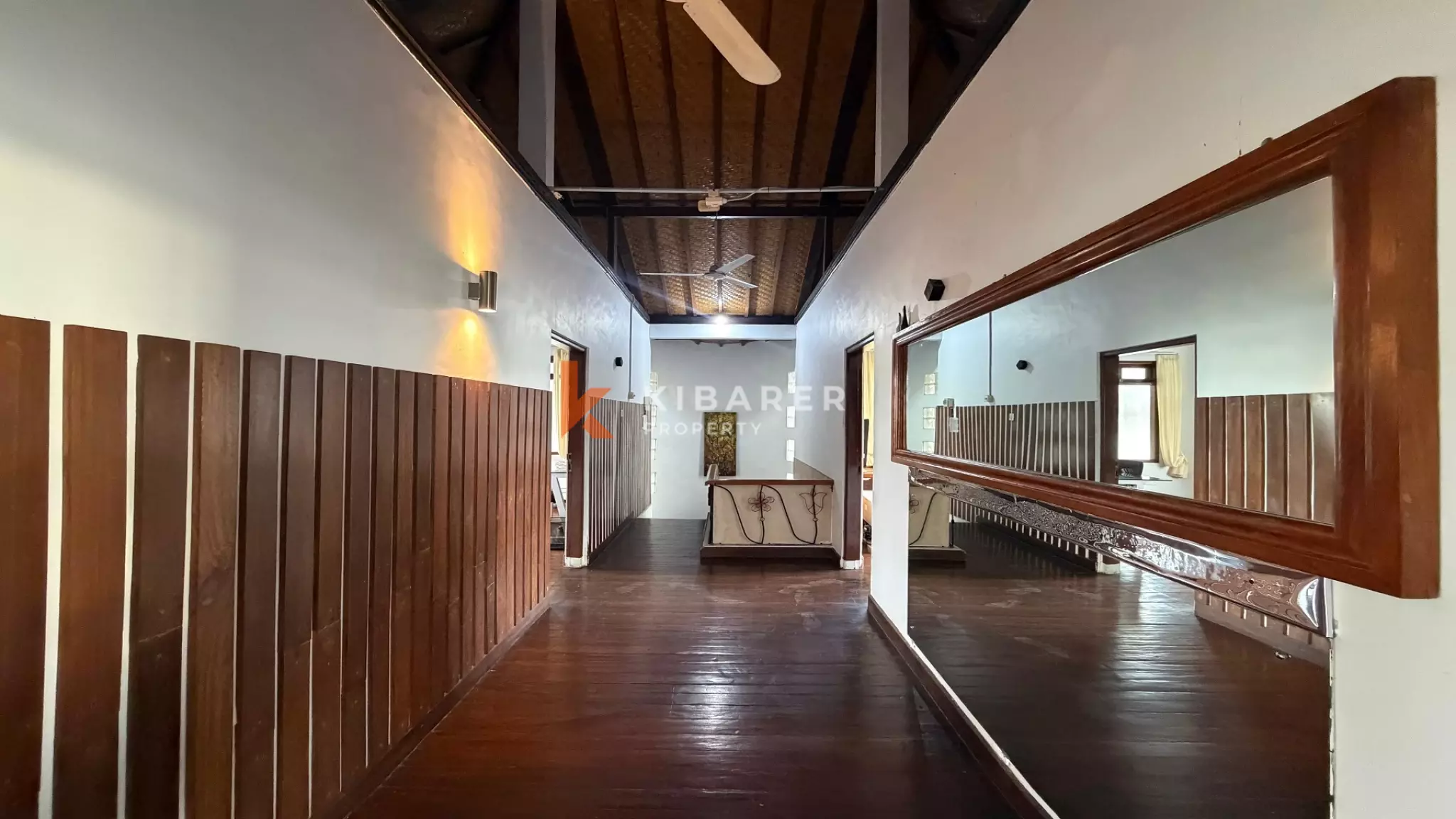 Villa confortable de trois chambres et bureau avec grand jardin à Umalas