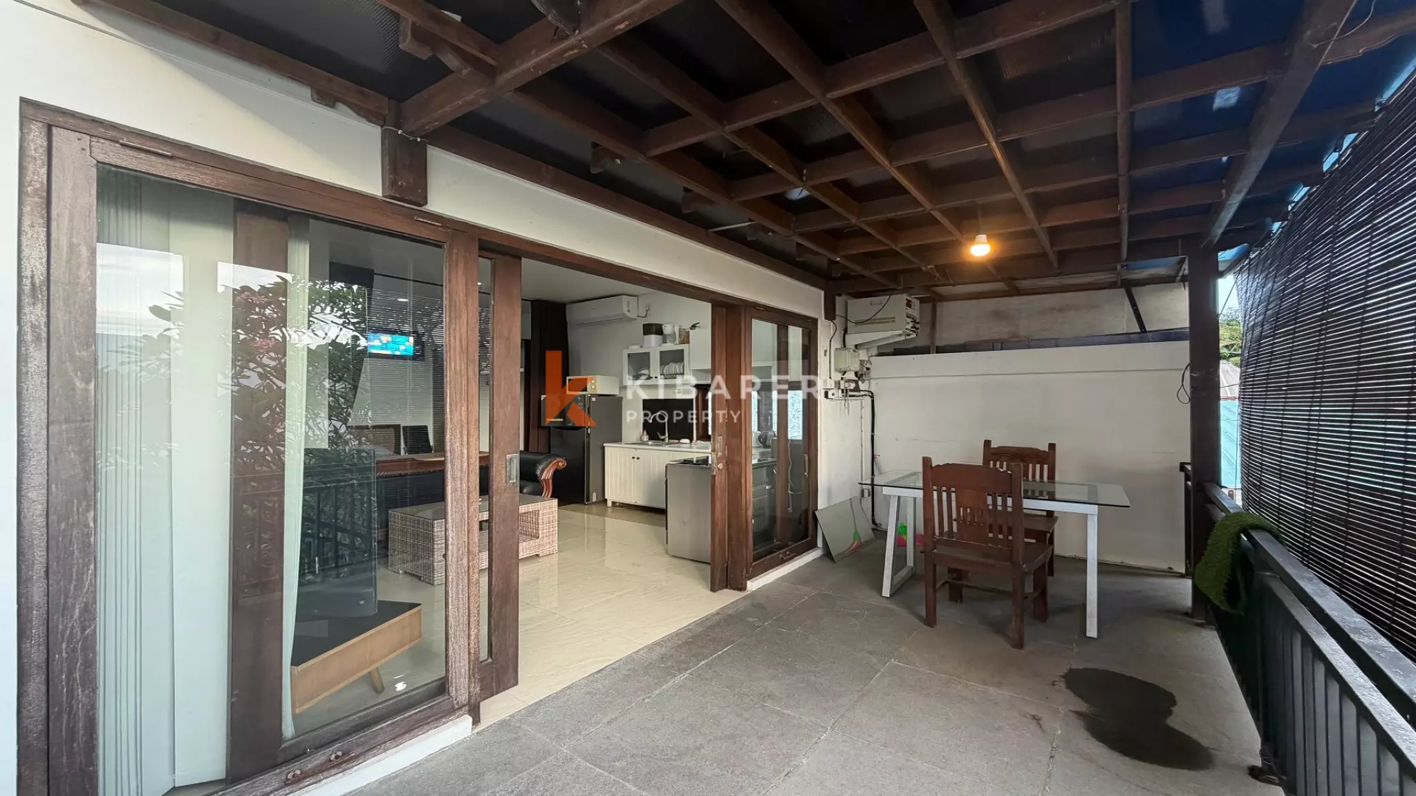 Cozy Complete One-Bedroom Apartment with Private Balcony in Umalas