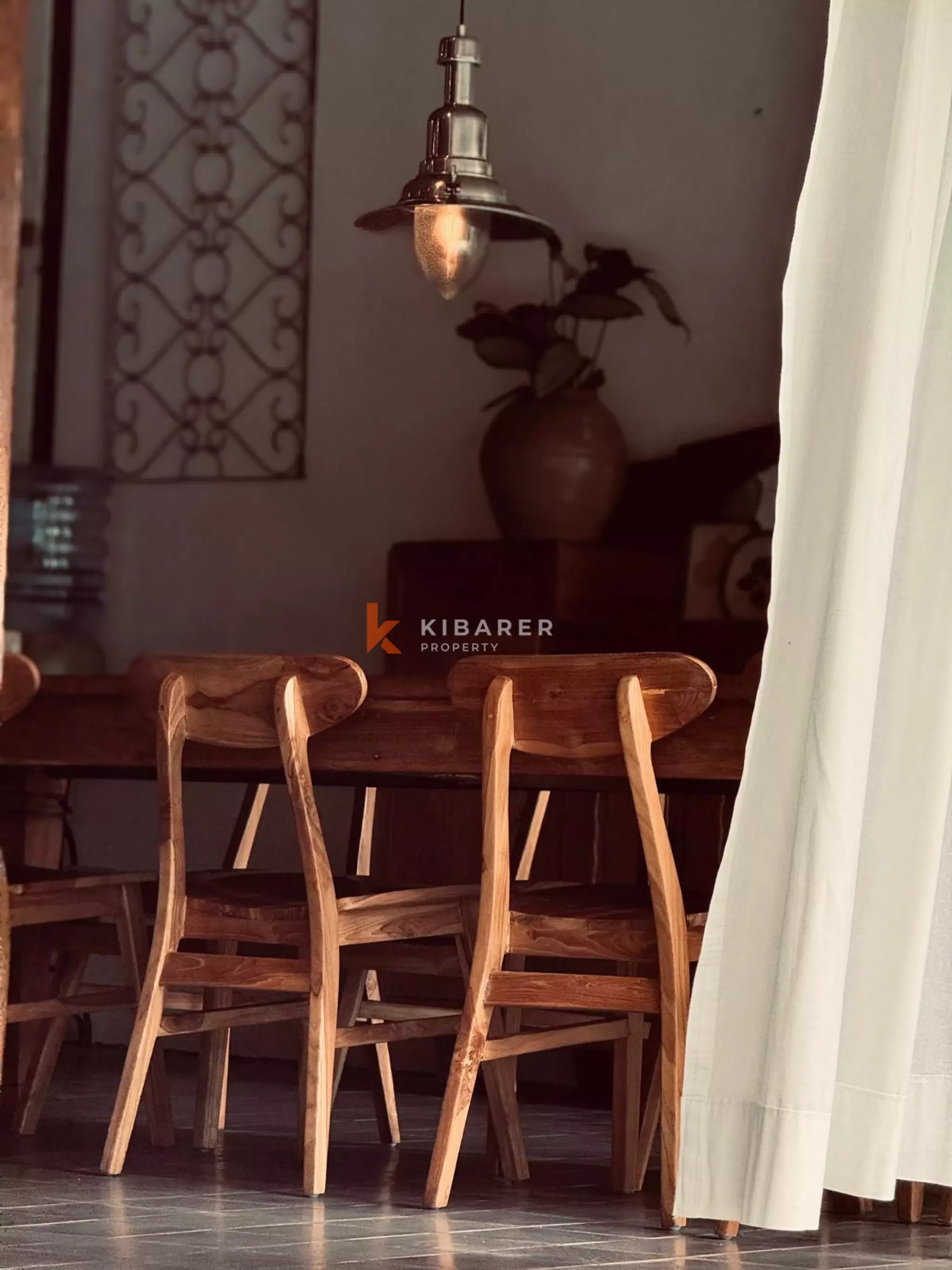 Wooden Ethnic Three Bedroom Villa in Batu Bolong