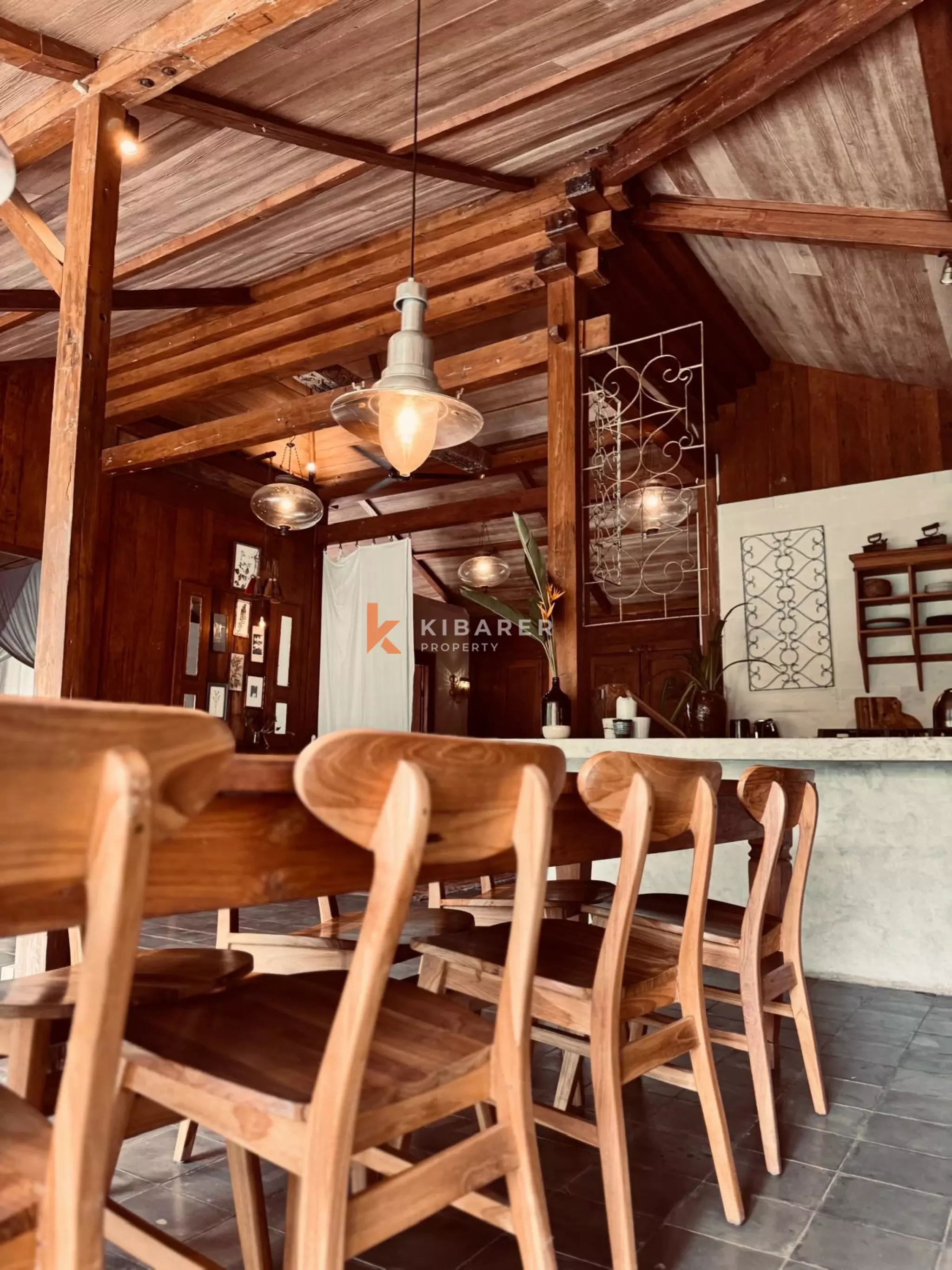 Wooden Ethnic Three Bedroom Villa in Batu Bolong