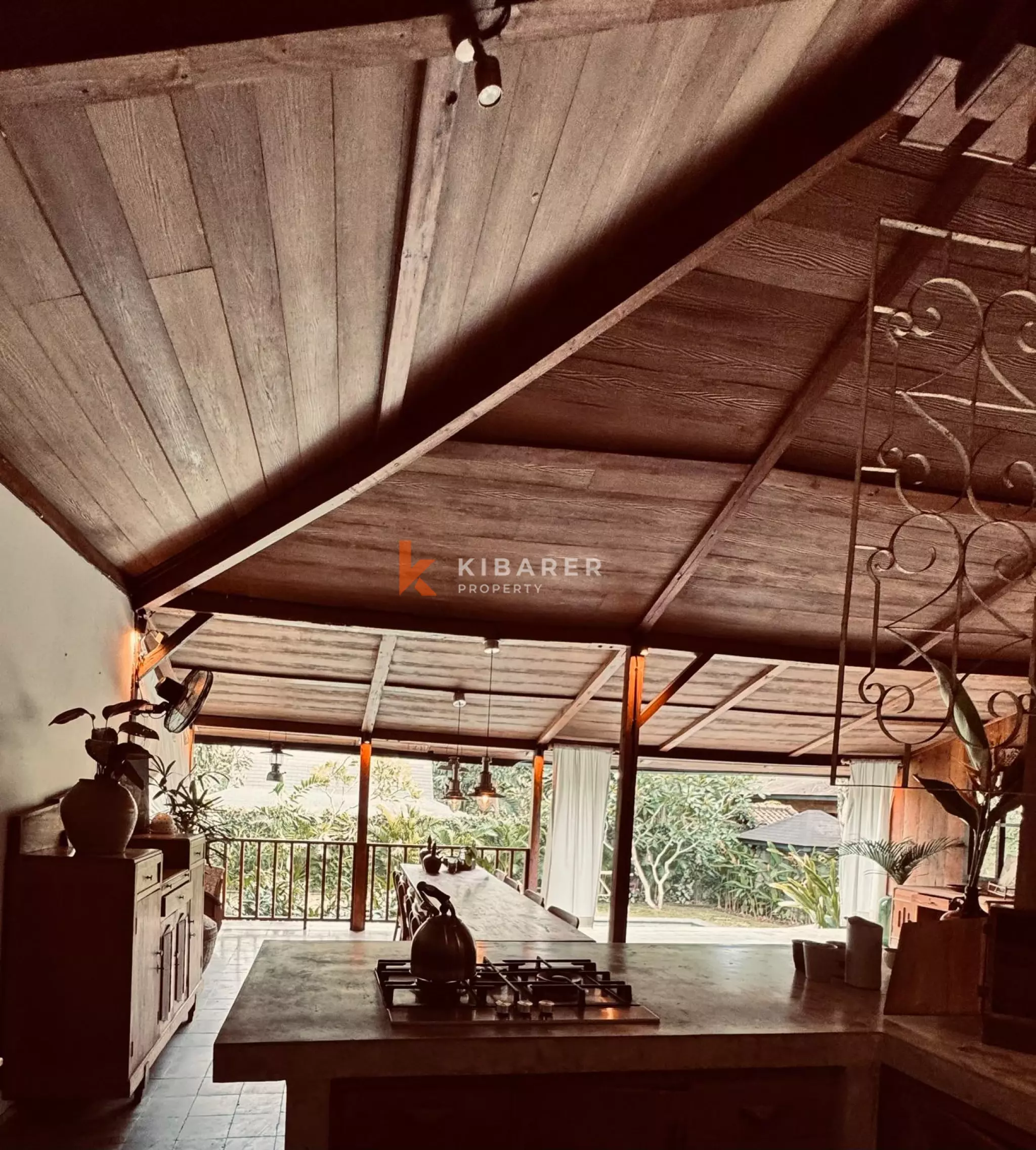 Wooden Ethnic Three Bedroom Villa in Batu Bolong