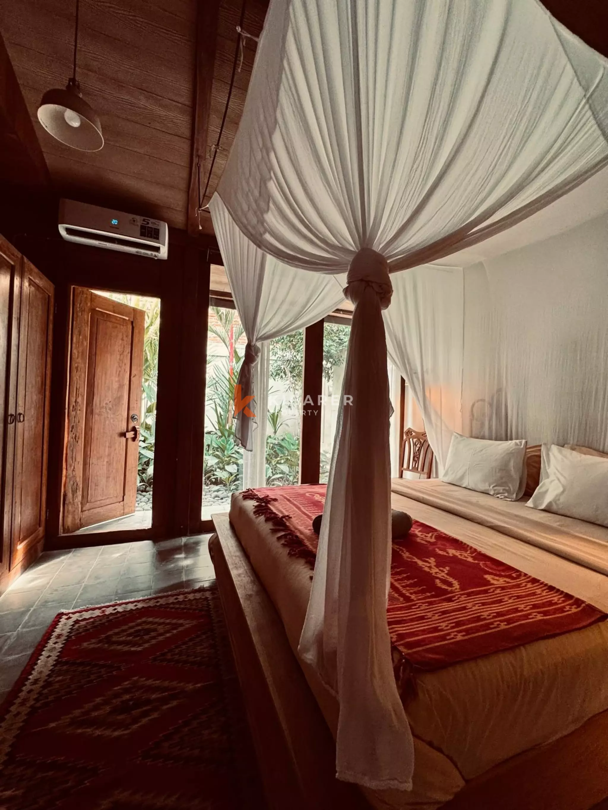 Wooden Ethnic Three Bedroom Villa in Batu Bolong