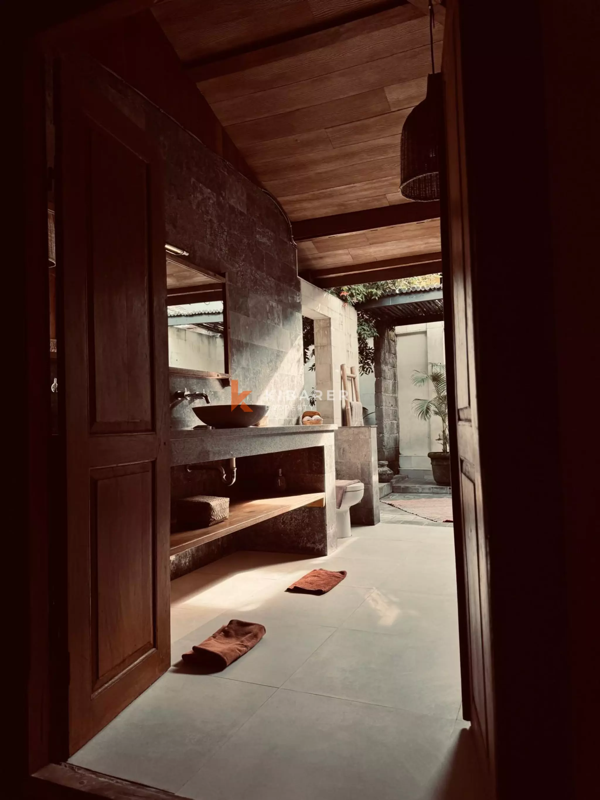 Wooden Ethnic Three Bedroom Villa in Batu Bolong