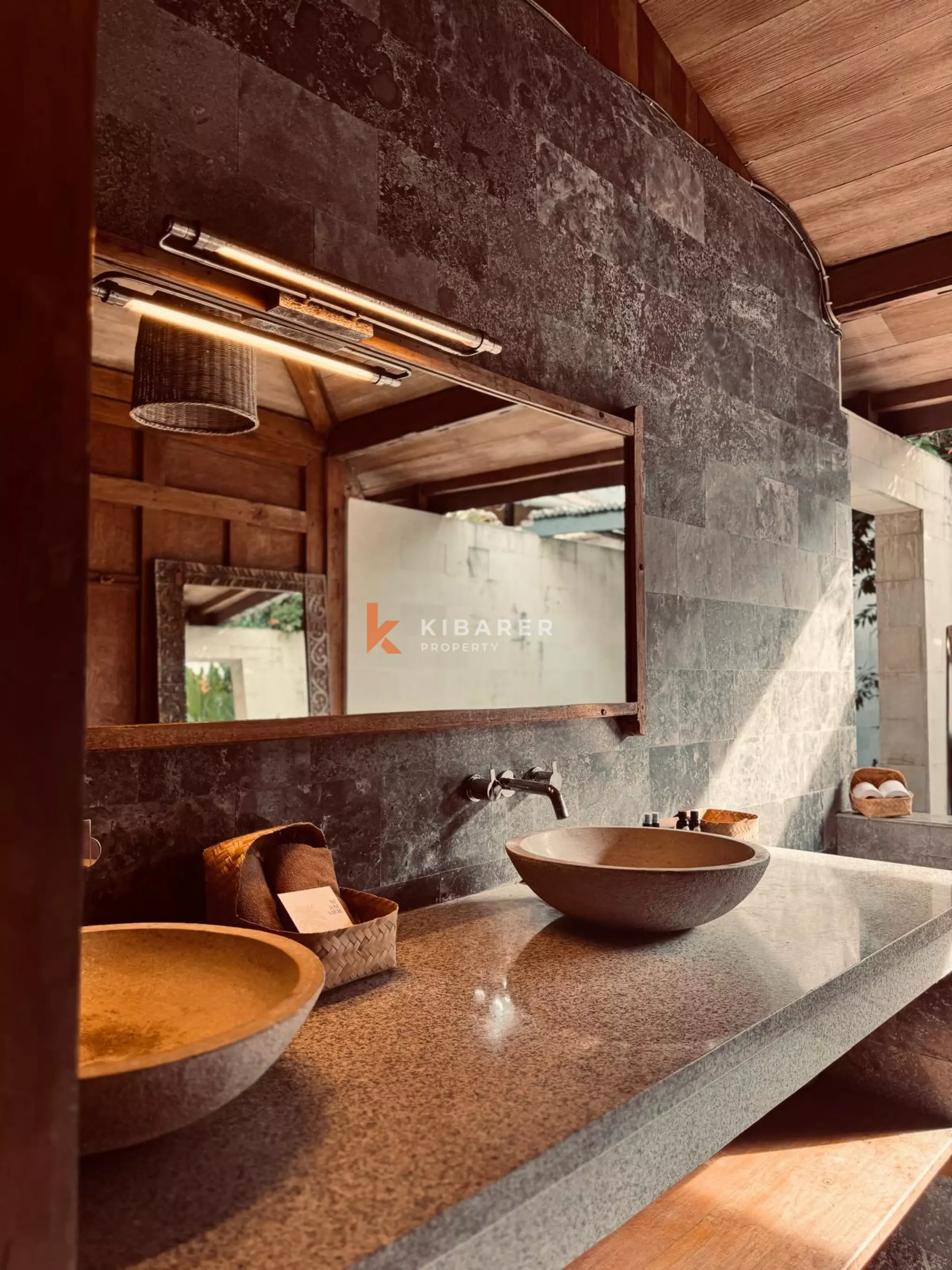 Wooden Ethnic Three Bedroom Villa in Batu Bolong