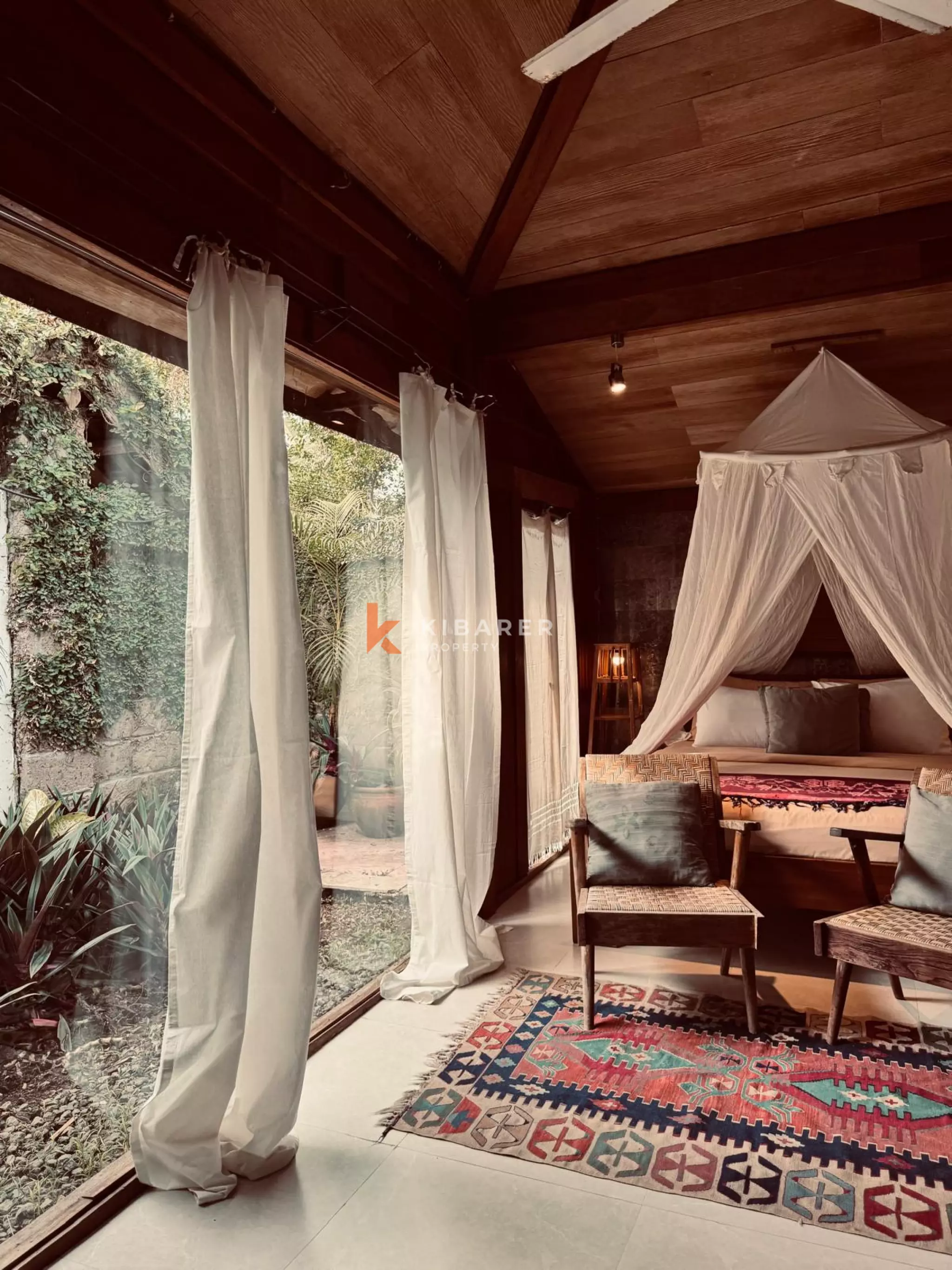 Wooden Ethnic Three Bedroom Villa in Batu Bolong
