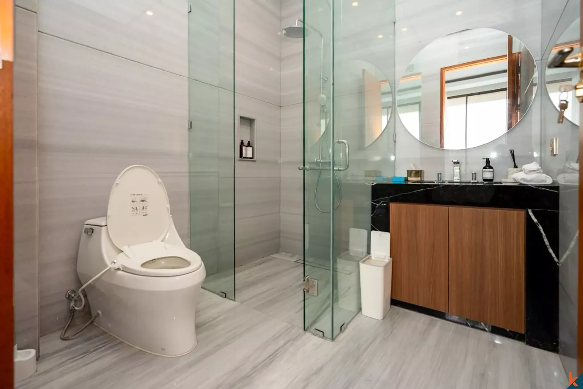 Villa moderne de 3 chambres avec piscine privée à Umalas, Bali