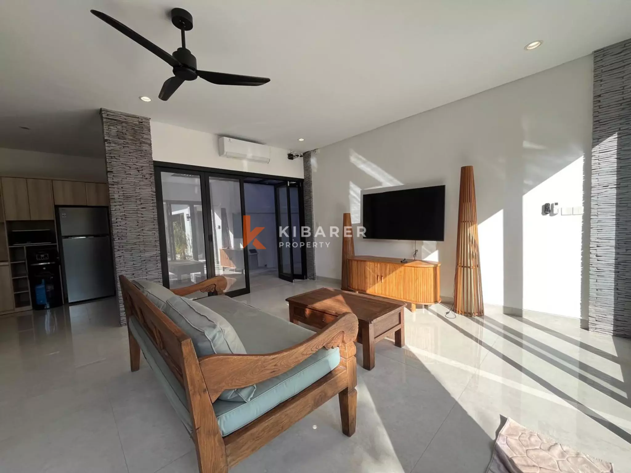 Freshly Renovated Four-Bedroom with Enclosed Living Villa in Umalas