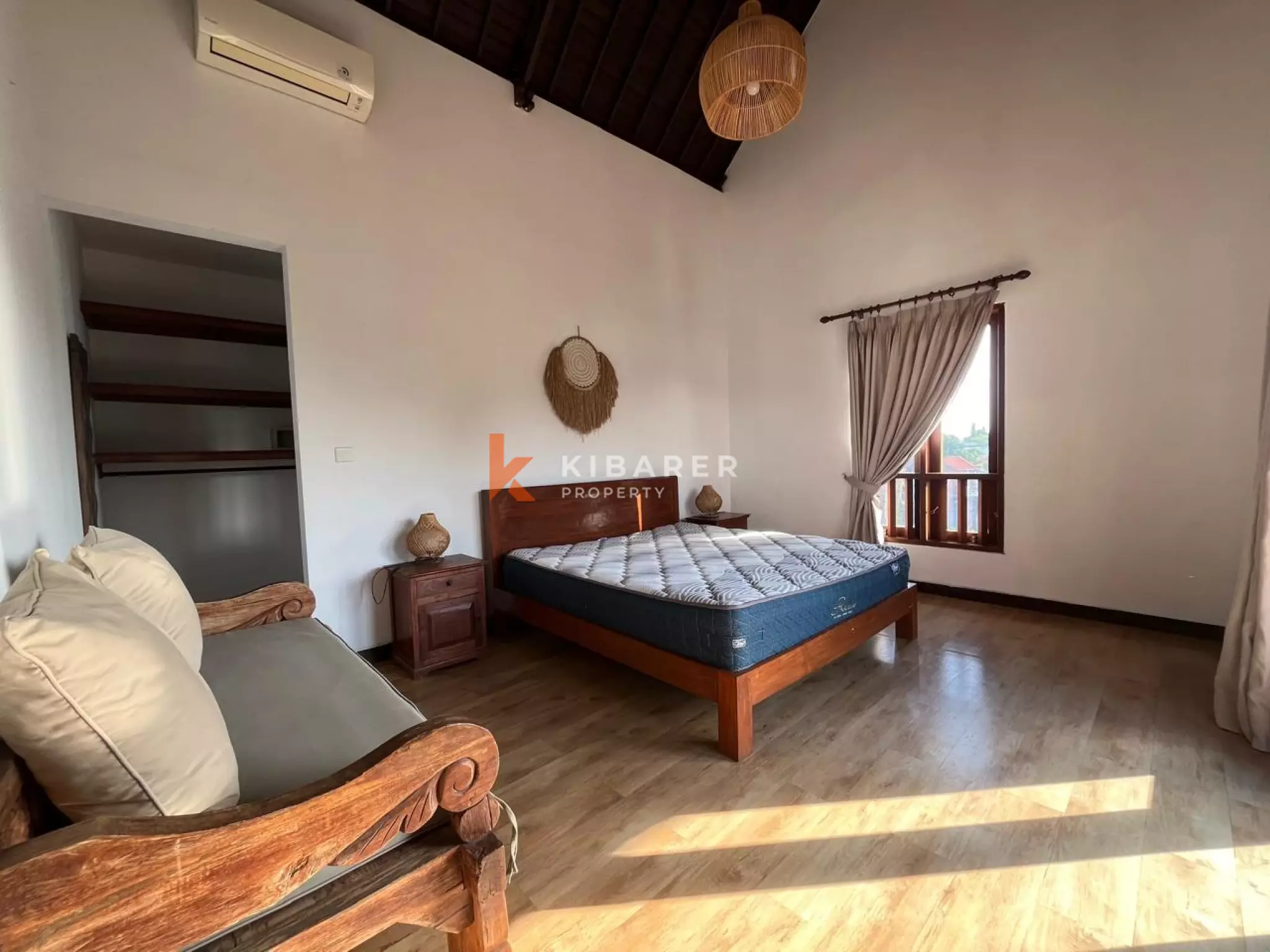 Freshly Renovated Four-Bedroom with Enclosed Living Villa in Umalas