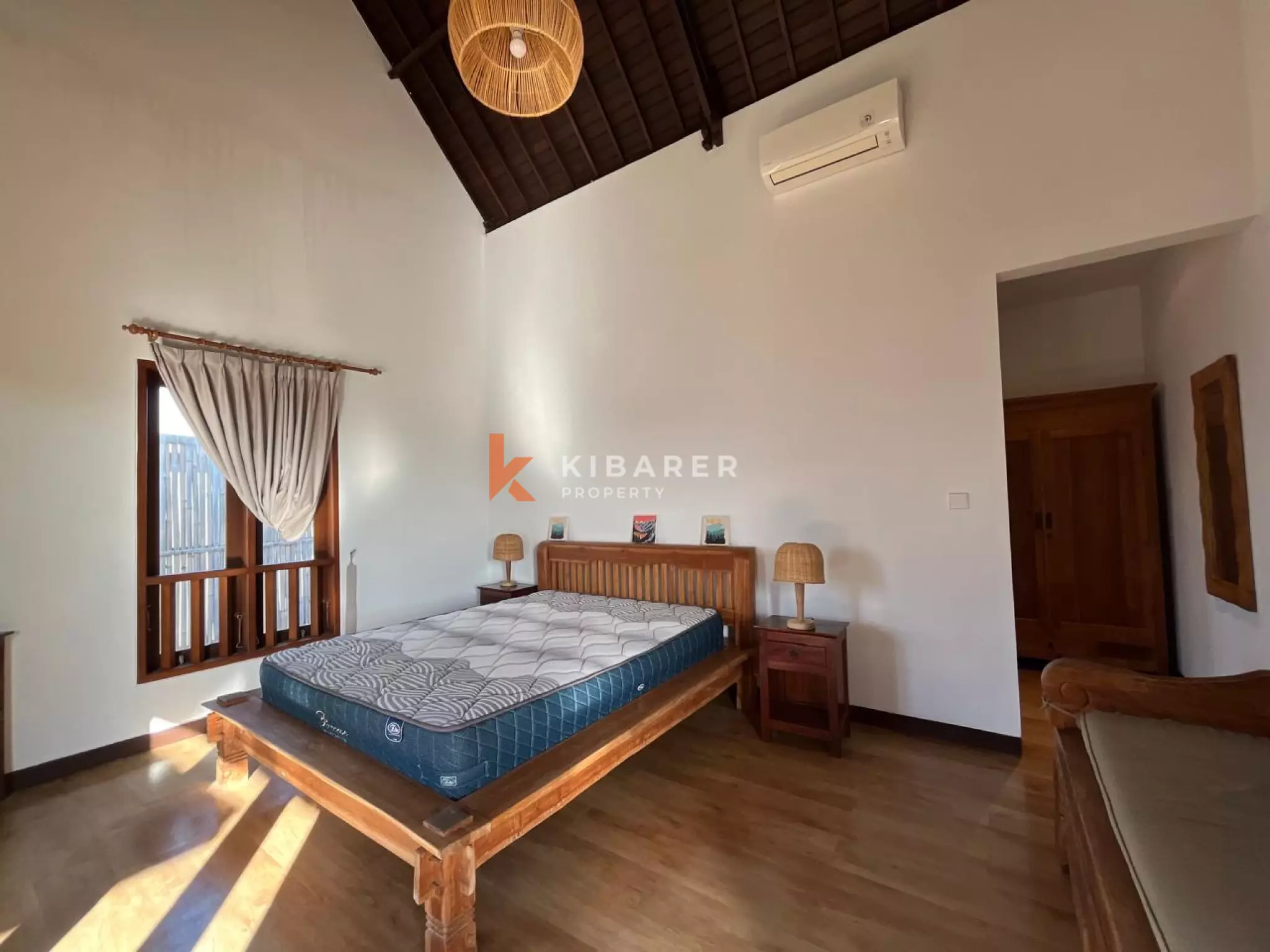 Freshly Renovated Four-Bedroom with Enclosed Living Villa in Umalas