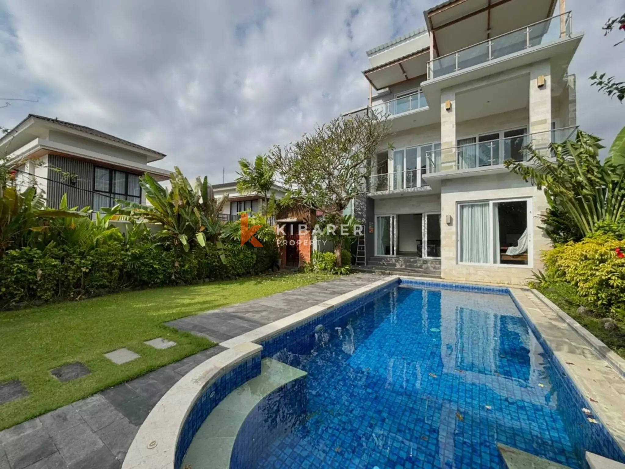Villa de 3 chambres à Berawa - Proche des restaurants et de la plage