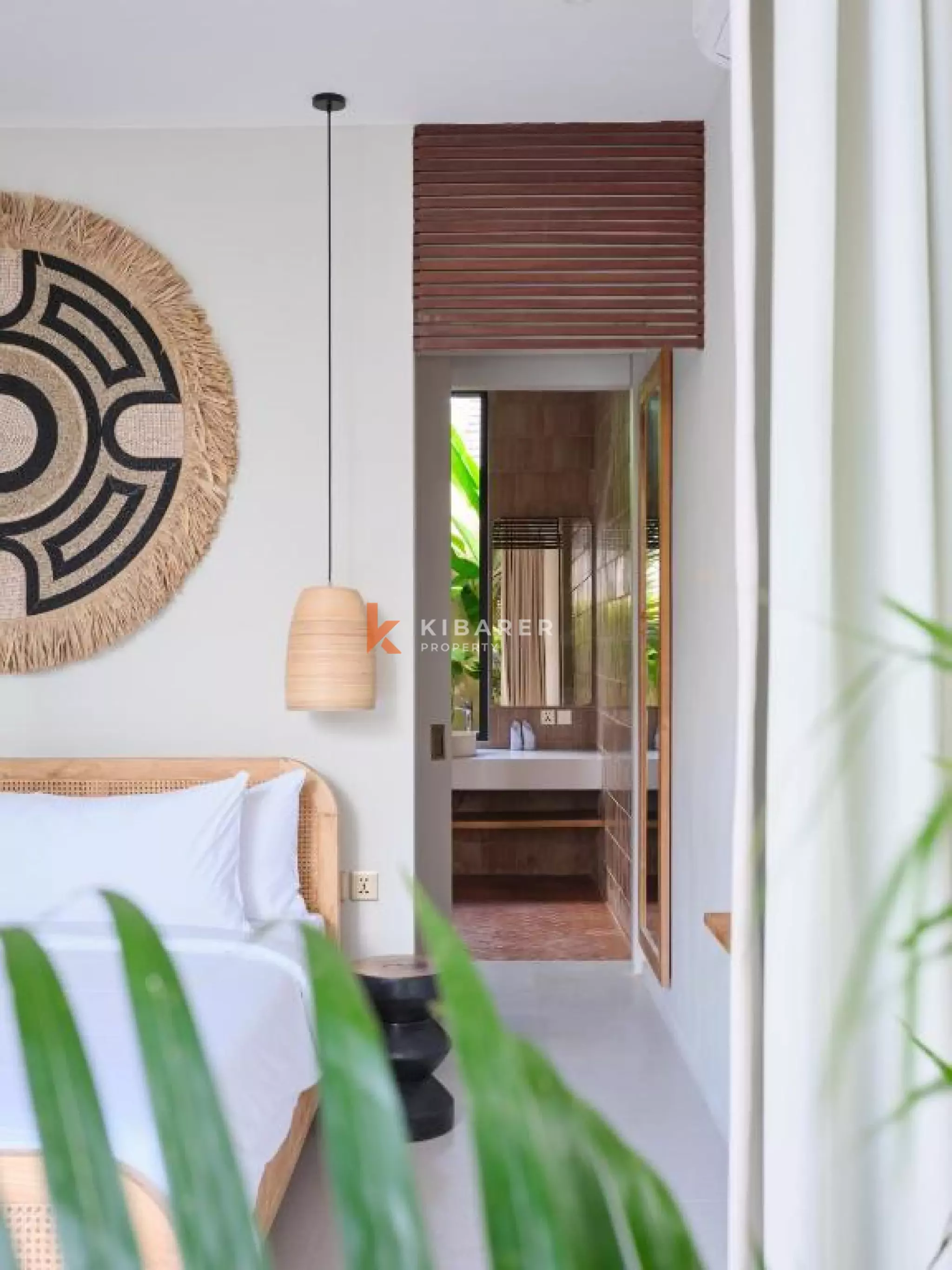 Modern Bright Four Bedroom Villa Located in Umalas