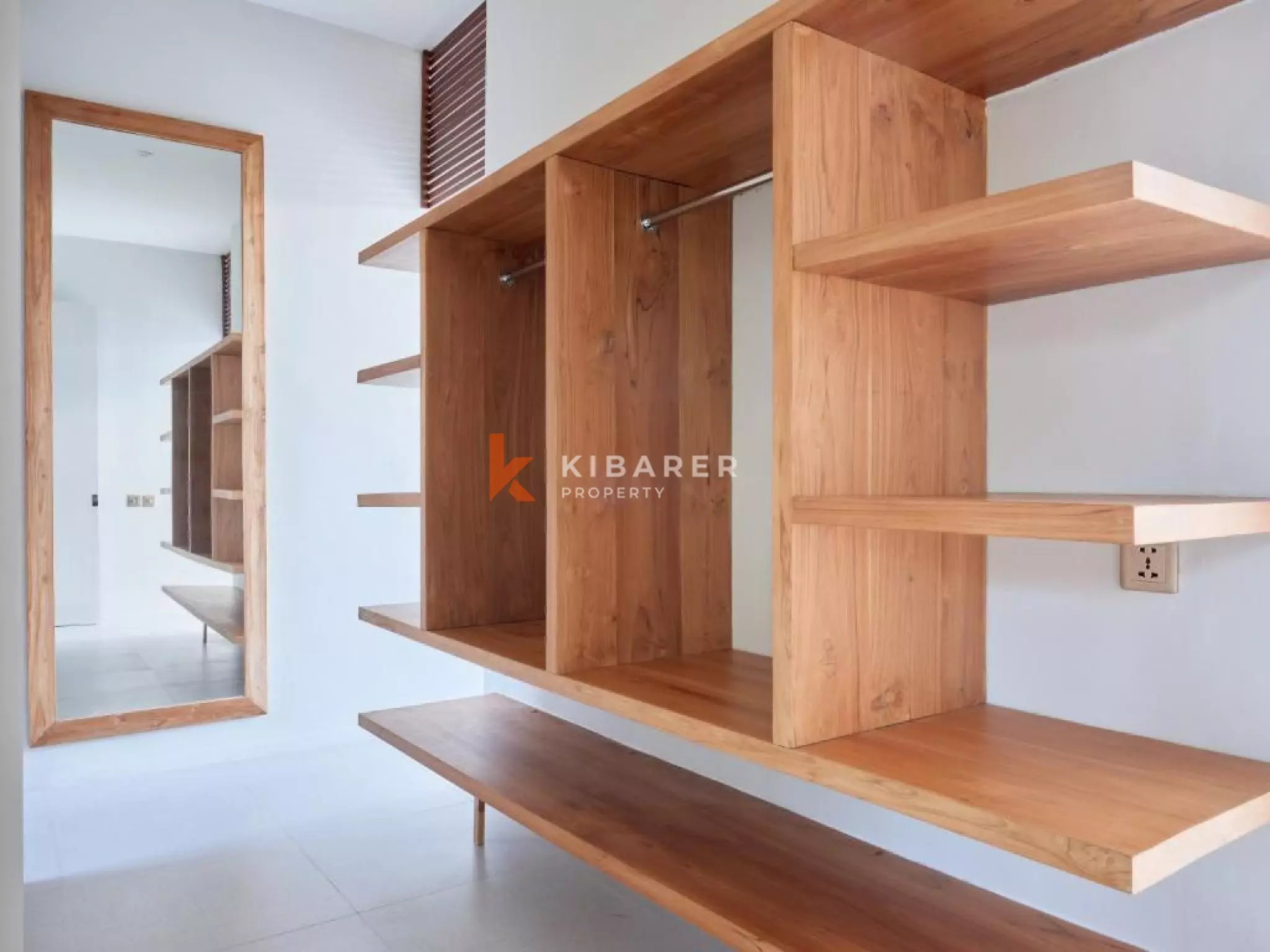 Modern Bright Four Bedroom Villa Located in Umalas
