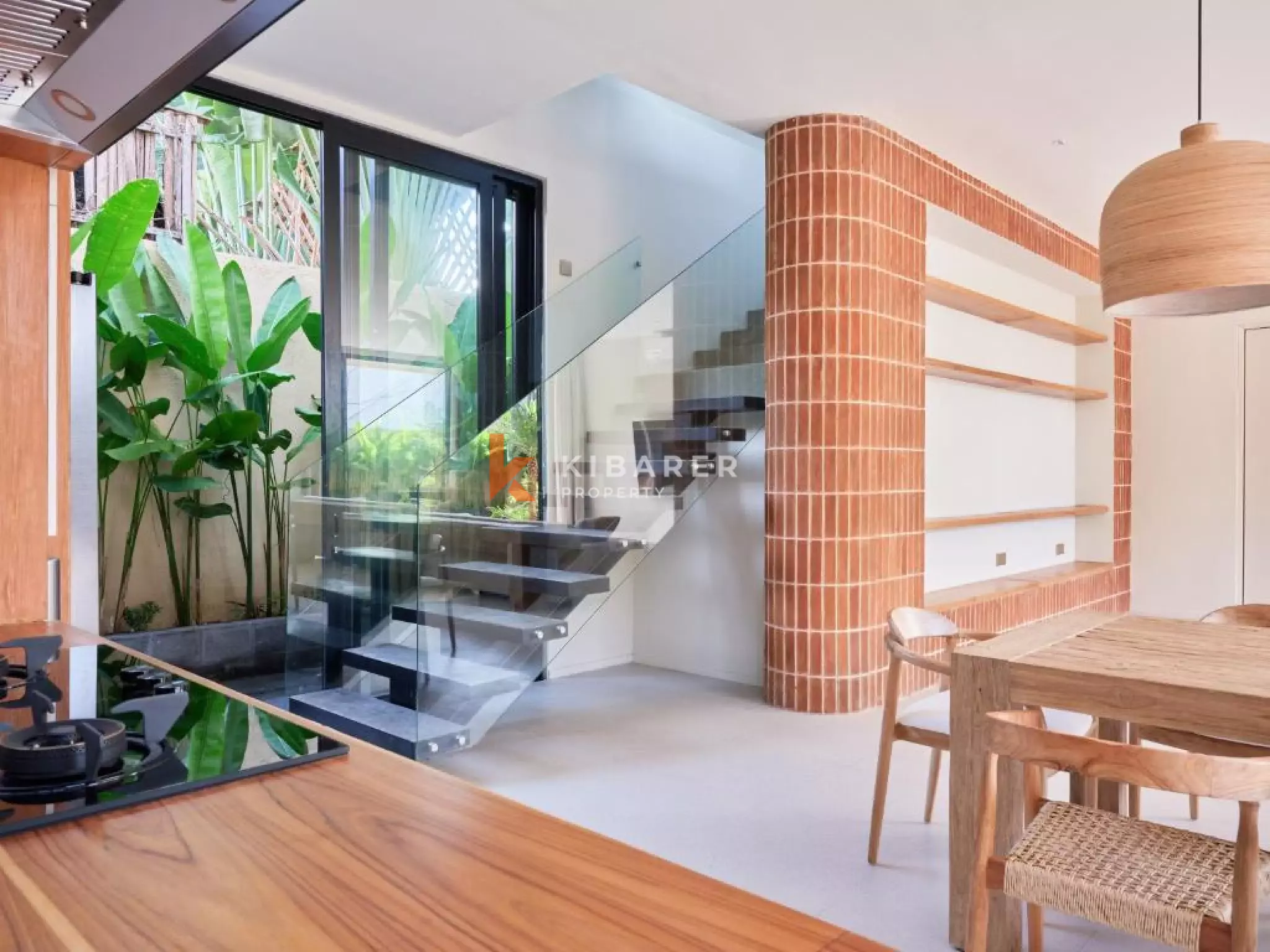 Modern Bright Four Bedroom Villa Located in Umalas