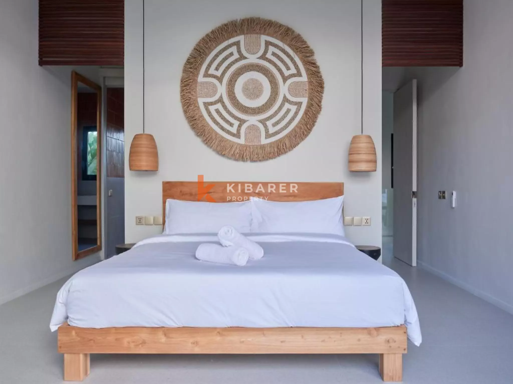 Modern Bright Four Bedroom Villa Located in Umalas