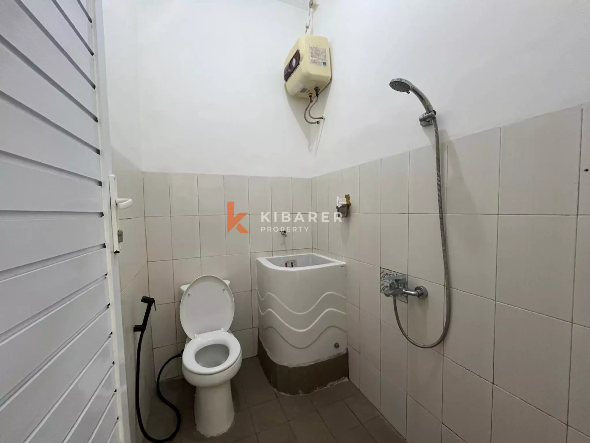 Cozy Pet Friendly Three Bedroom House in Jimbaran (min 5 years rental)