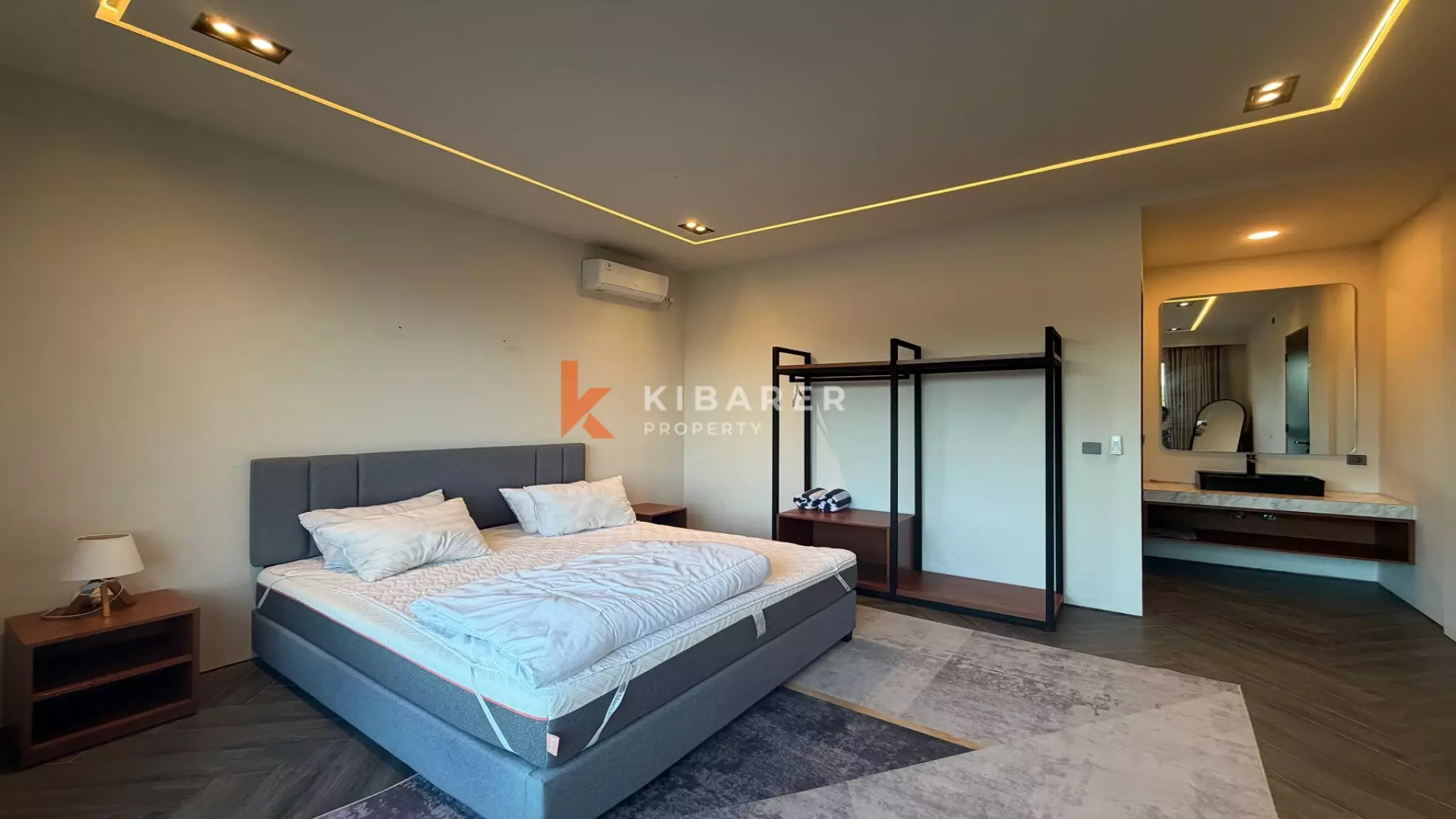 Luxury Four-Storey Six-Bedrooms Villa with City, Sea & Airport View in Jimbaran