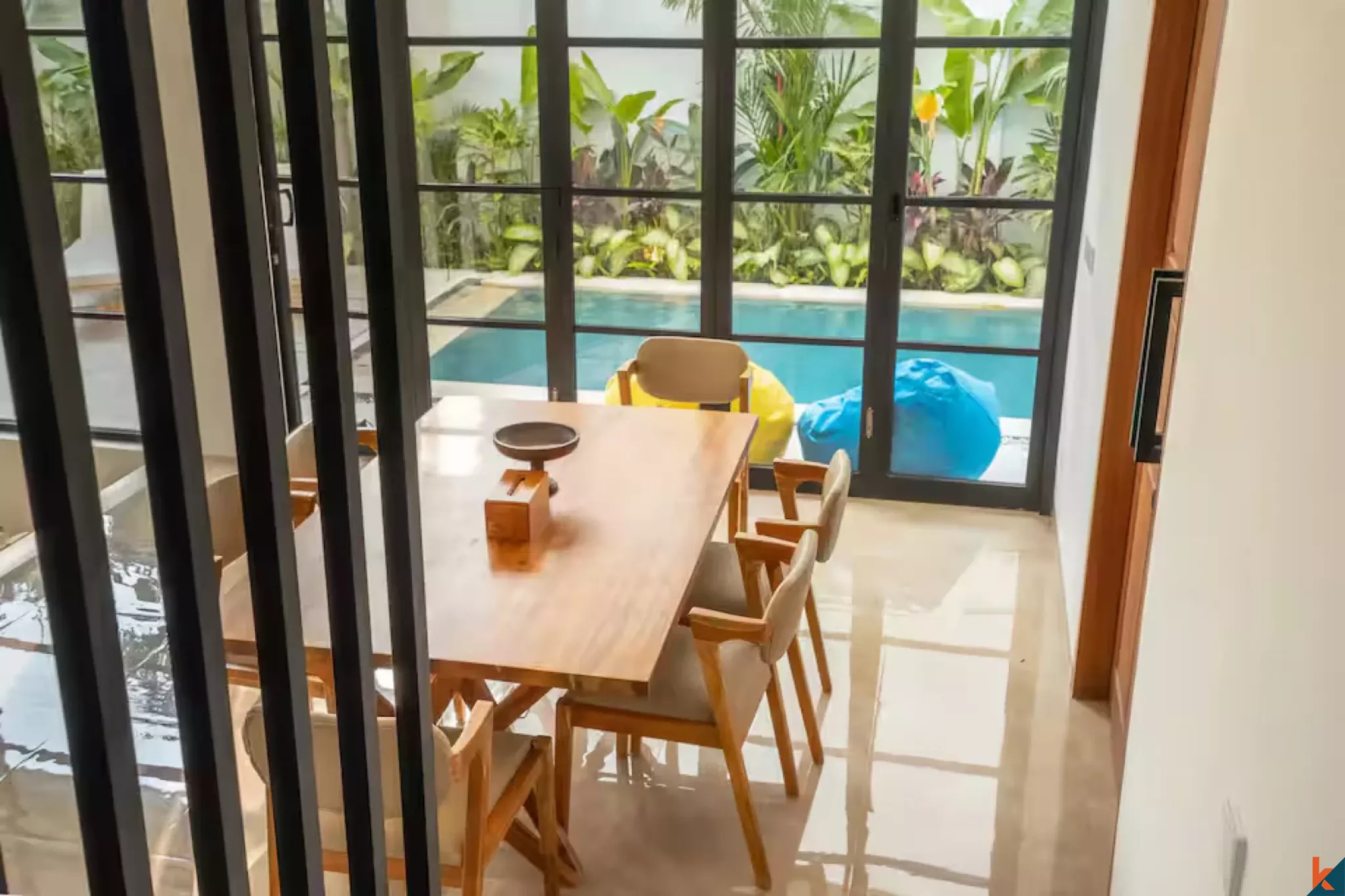 Investasi vila hak sewa tiga kamar tidur di lokasi strategis di Berawa
