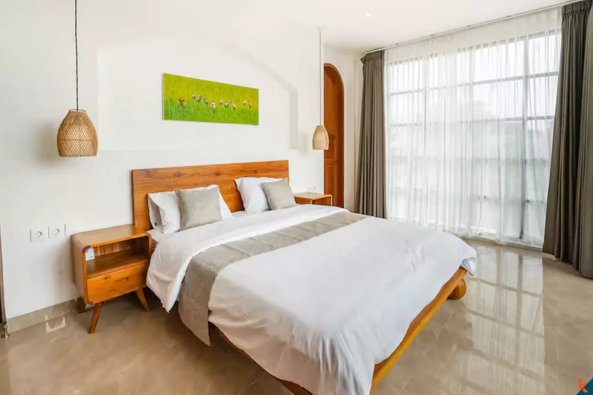Investasi vila hak sewa tiga kamar tidur di lokasi strategis di Berawa