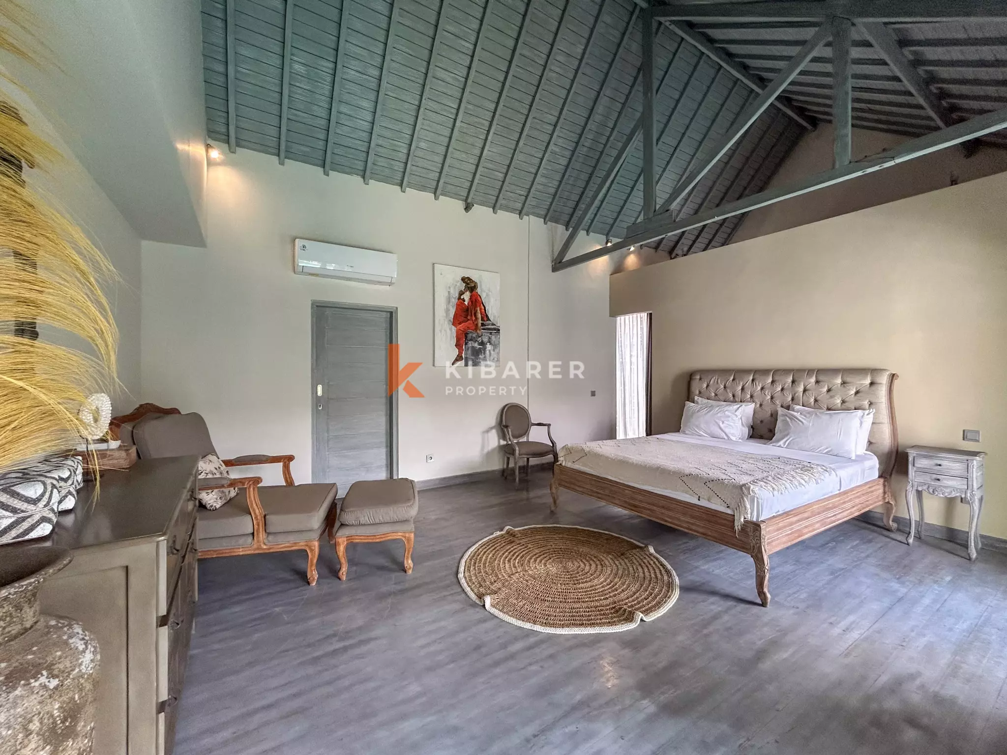 Charming Three-Bedroom Tropical Villa with Garden and Private Pool in Berawa