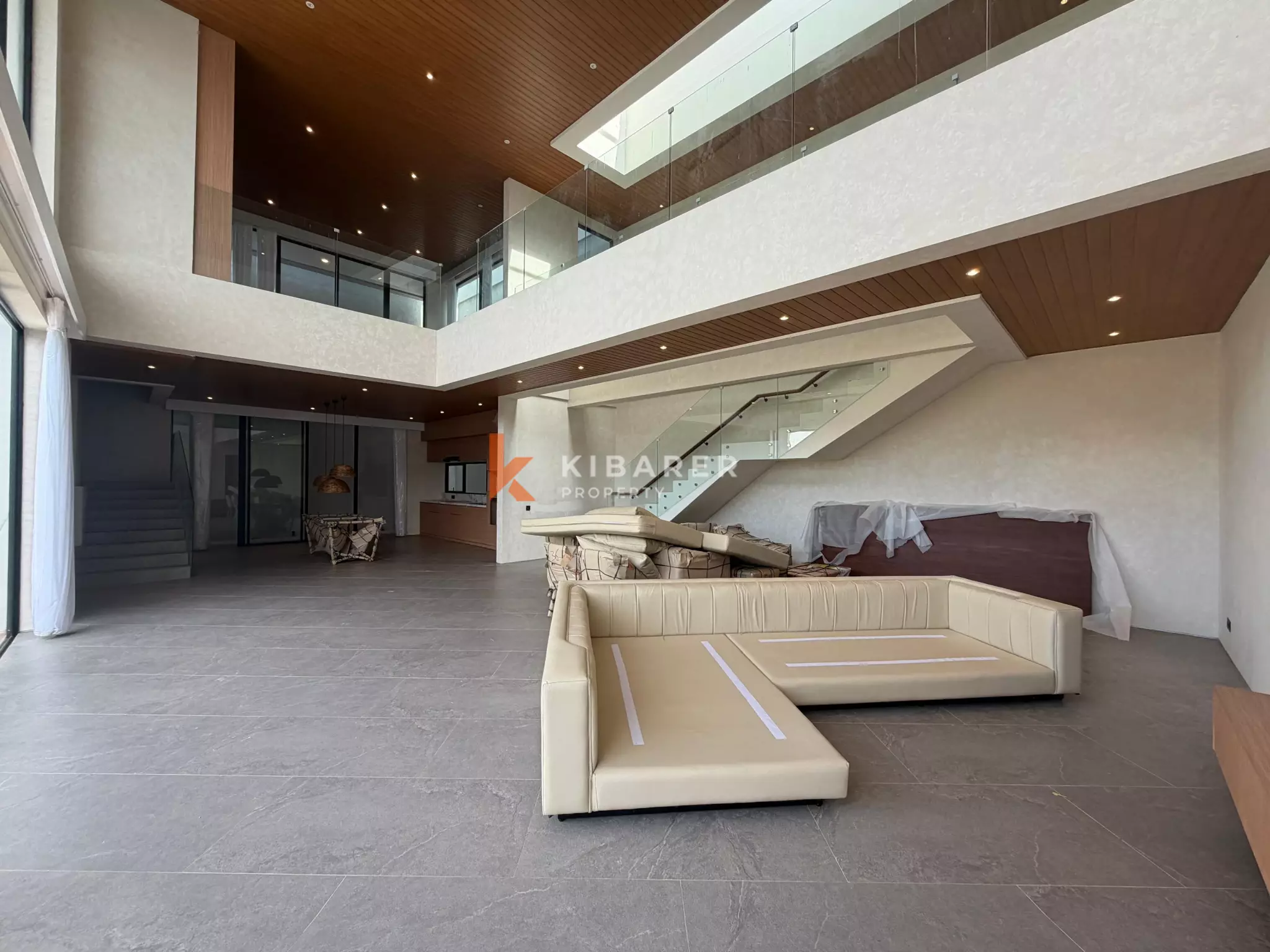 Luxury Family Three-Bedrooms Villa with Sunken Lounge in Ungasan