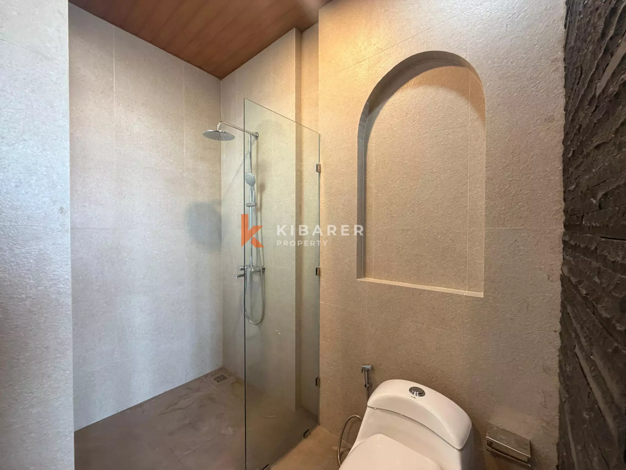 Luxury Family Three-Bedrooms Villa with Sunken Lounge in Ungasan