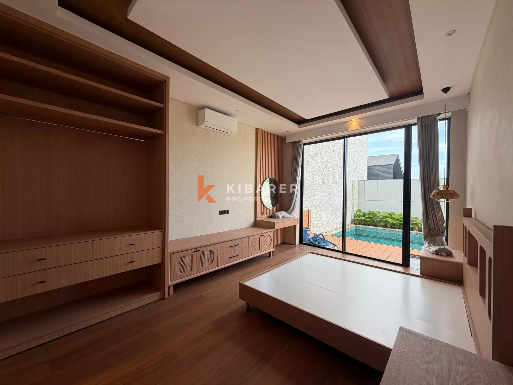 Luxury Family Three-Bedrooms Villa with Sunken Lounge in Ungasan